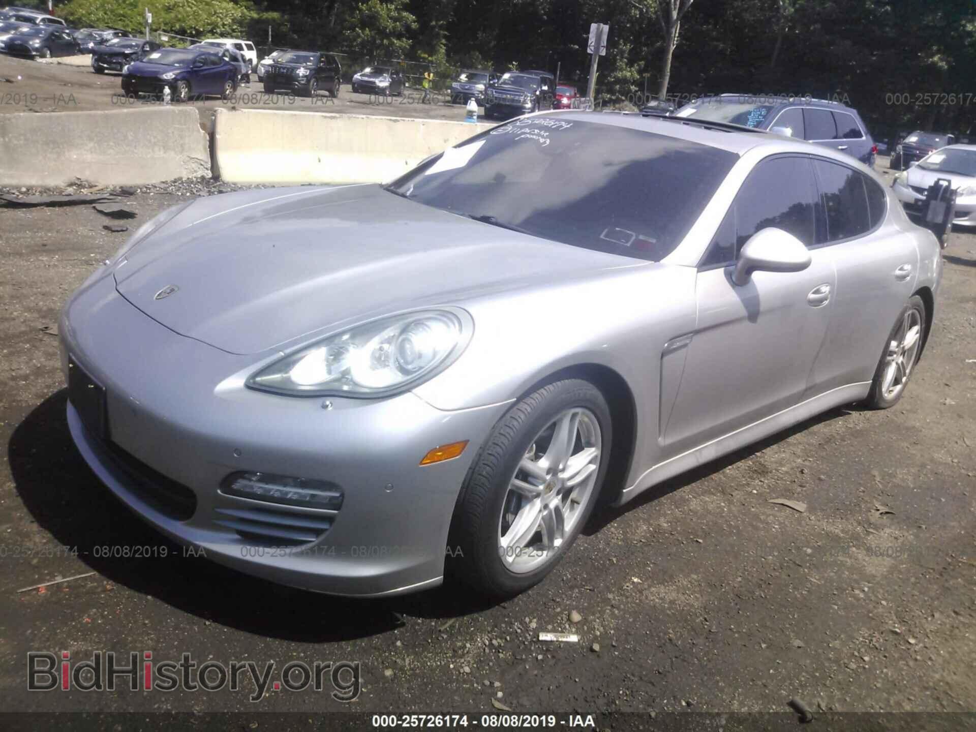 2011 PORSCHE PANAMERA - VIN: WP0AA2A70BL012790 - Фото 2
