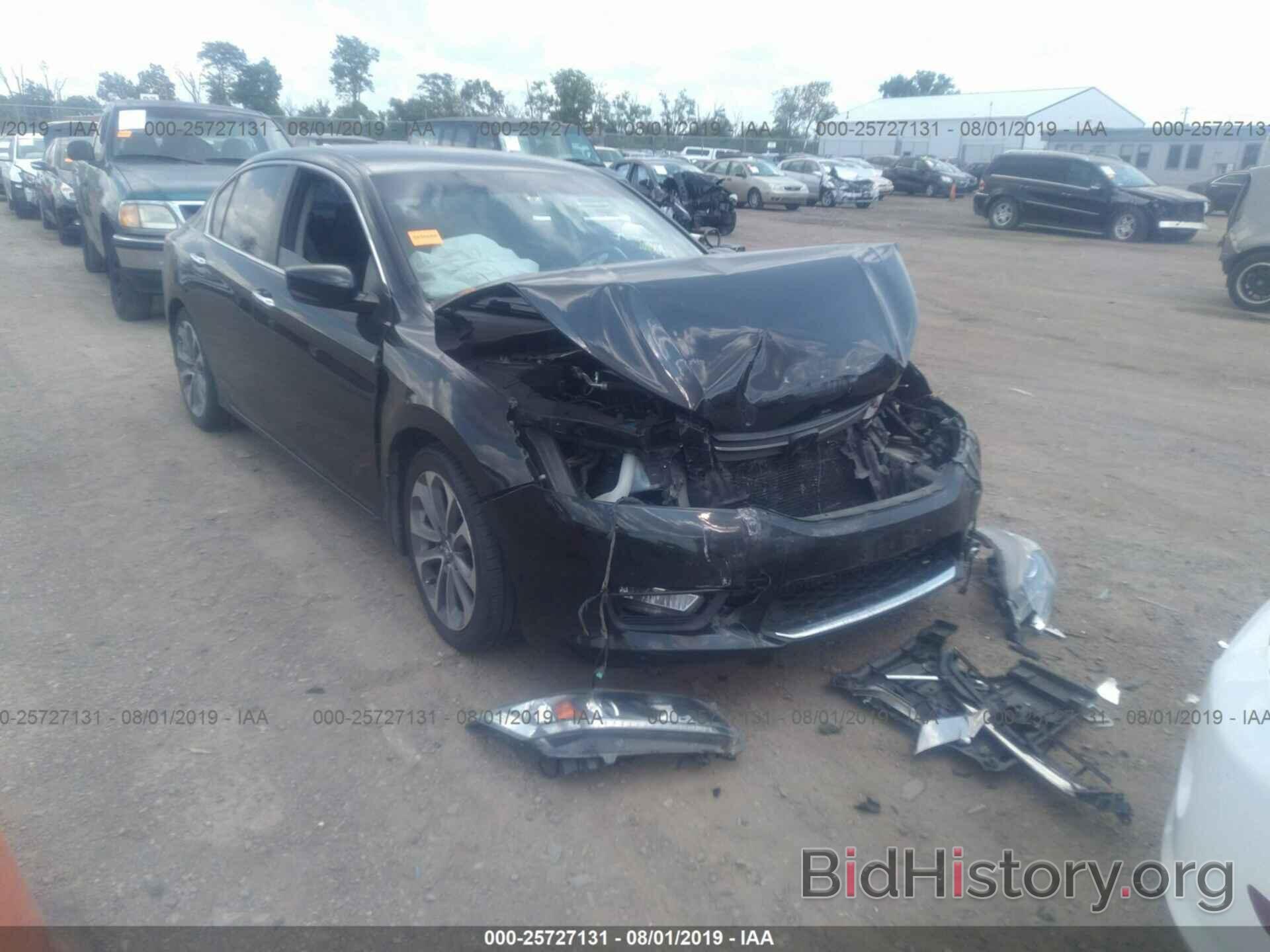 Photo 1HGCR2F5XDA119421 - HONDA ACCORD 2013