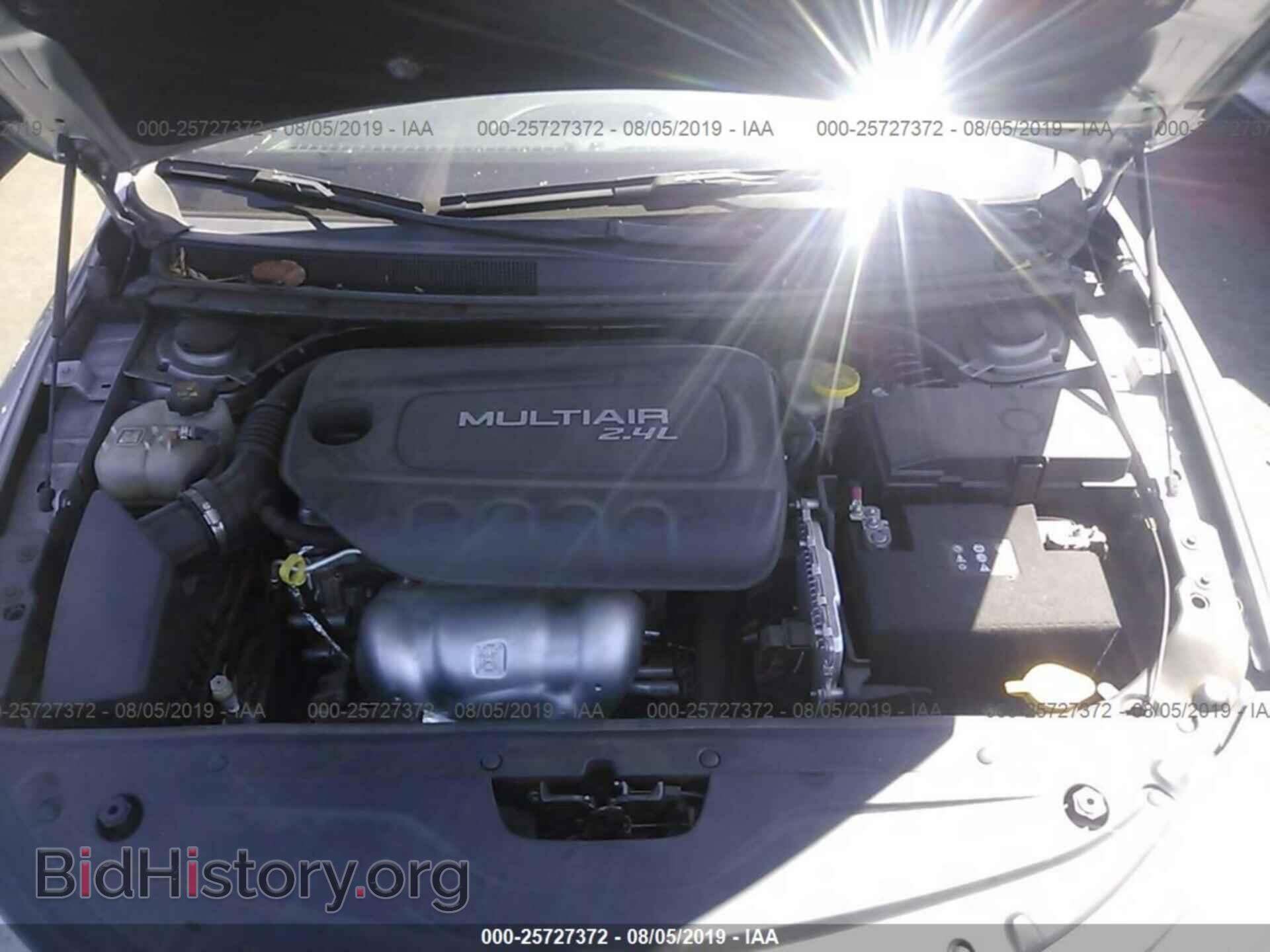 2016 CHRYSLER 200 - VIN: 1C3CCCAB0GN169281 - Photo 10