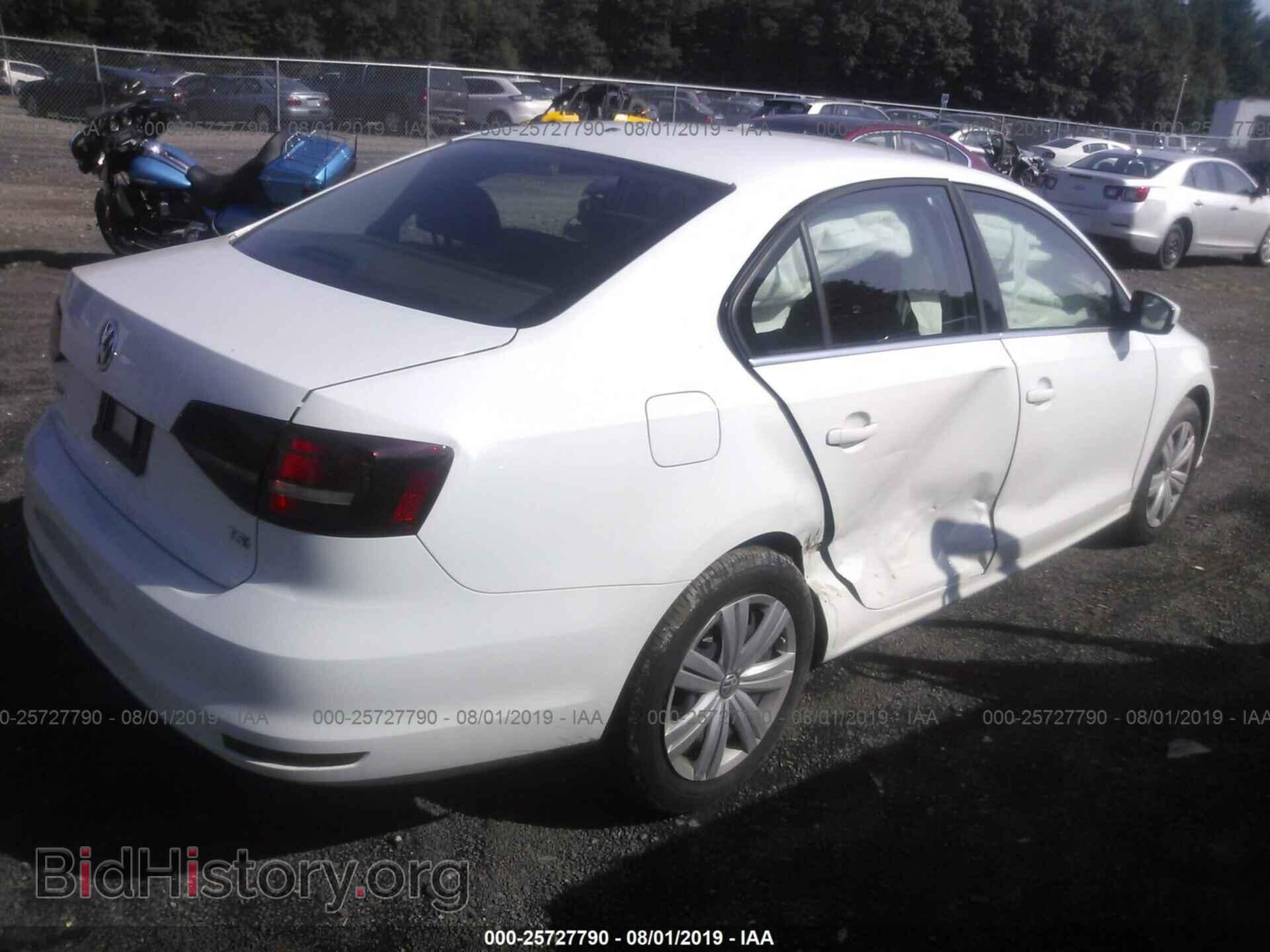 2017 VOLKSWAGEN JETTA - VIN: 3VW2B7AJ5HM337546 - Фото 4