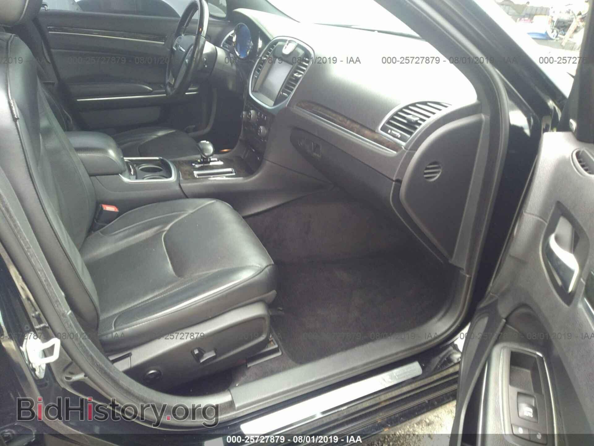 2014 CHRYSLER 300C - VIN: 2C3CCAEG2EH375752 - Фото 5