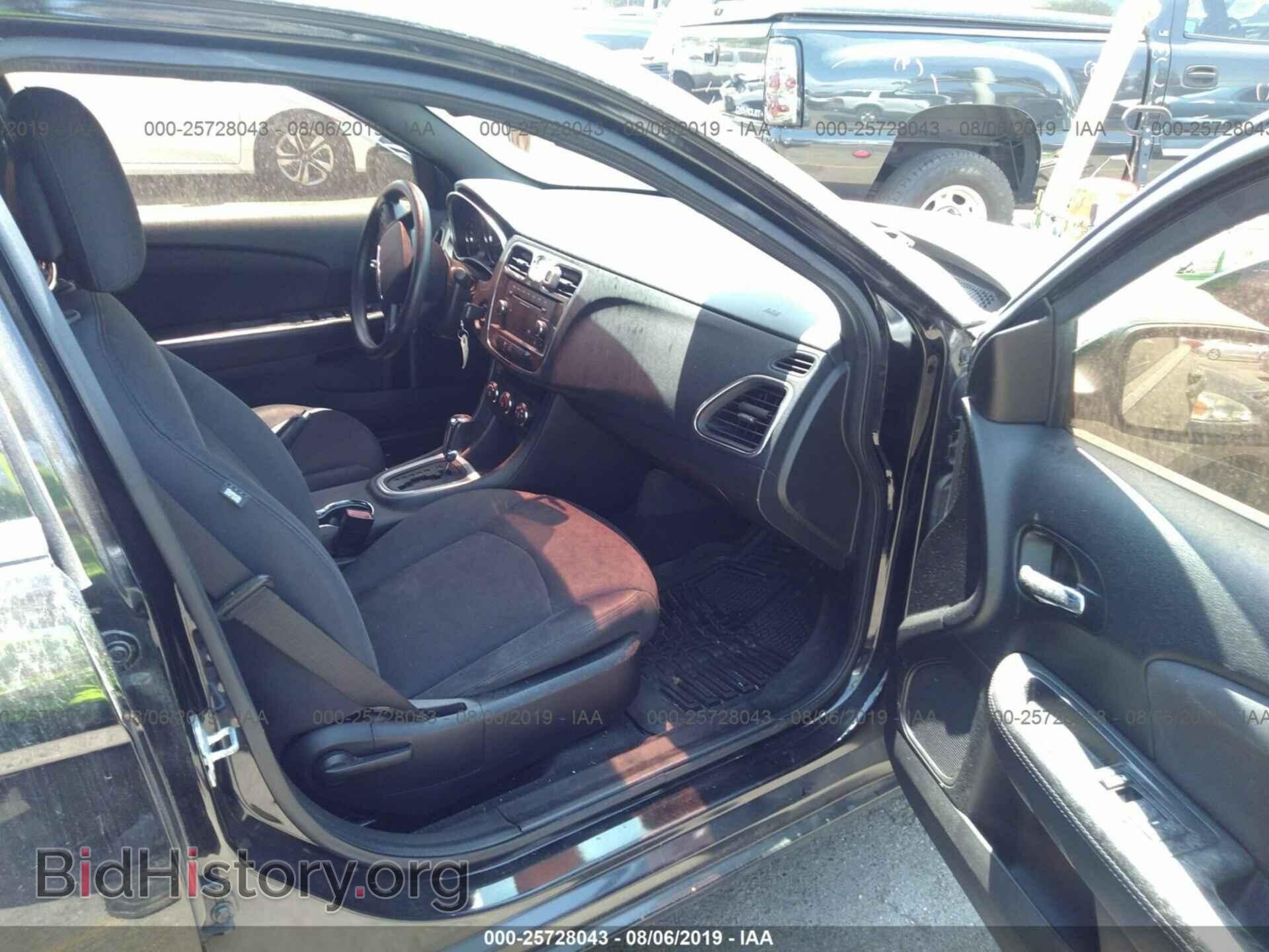 2013 CHRYSLER 200 - VIN: 1C3CCBABXDN670118 - Photo 5