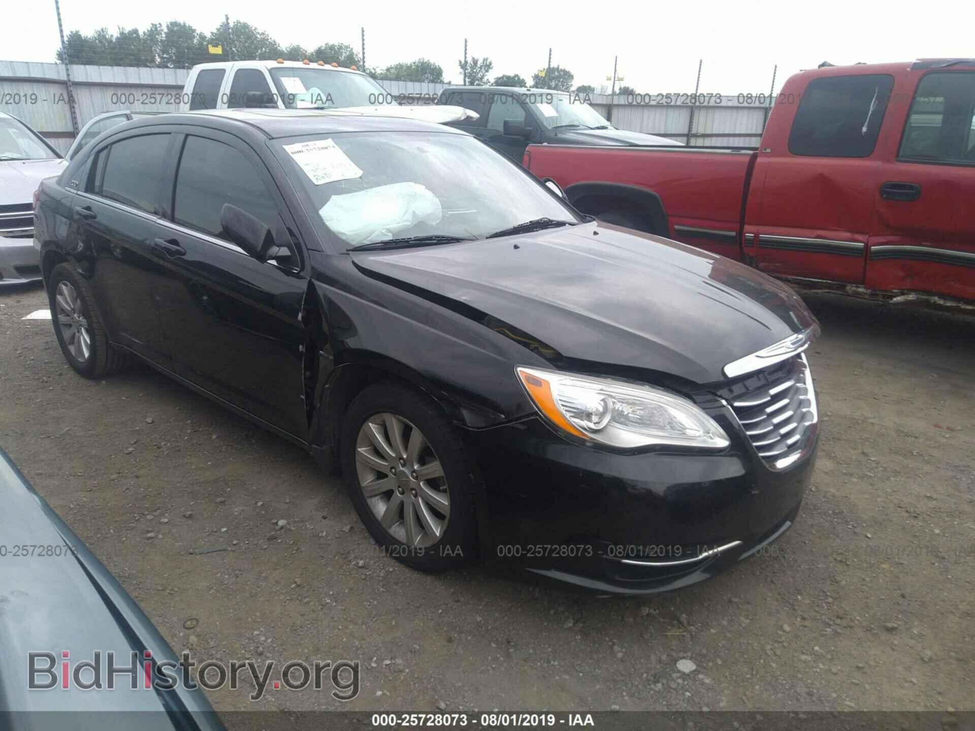 Photo 1C3CCBBB1DN515035 - CHRYSLER 200 2013