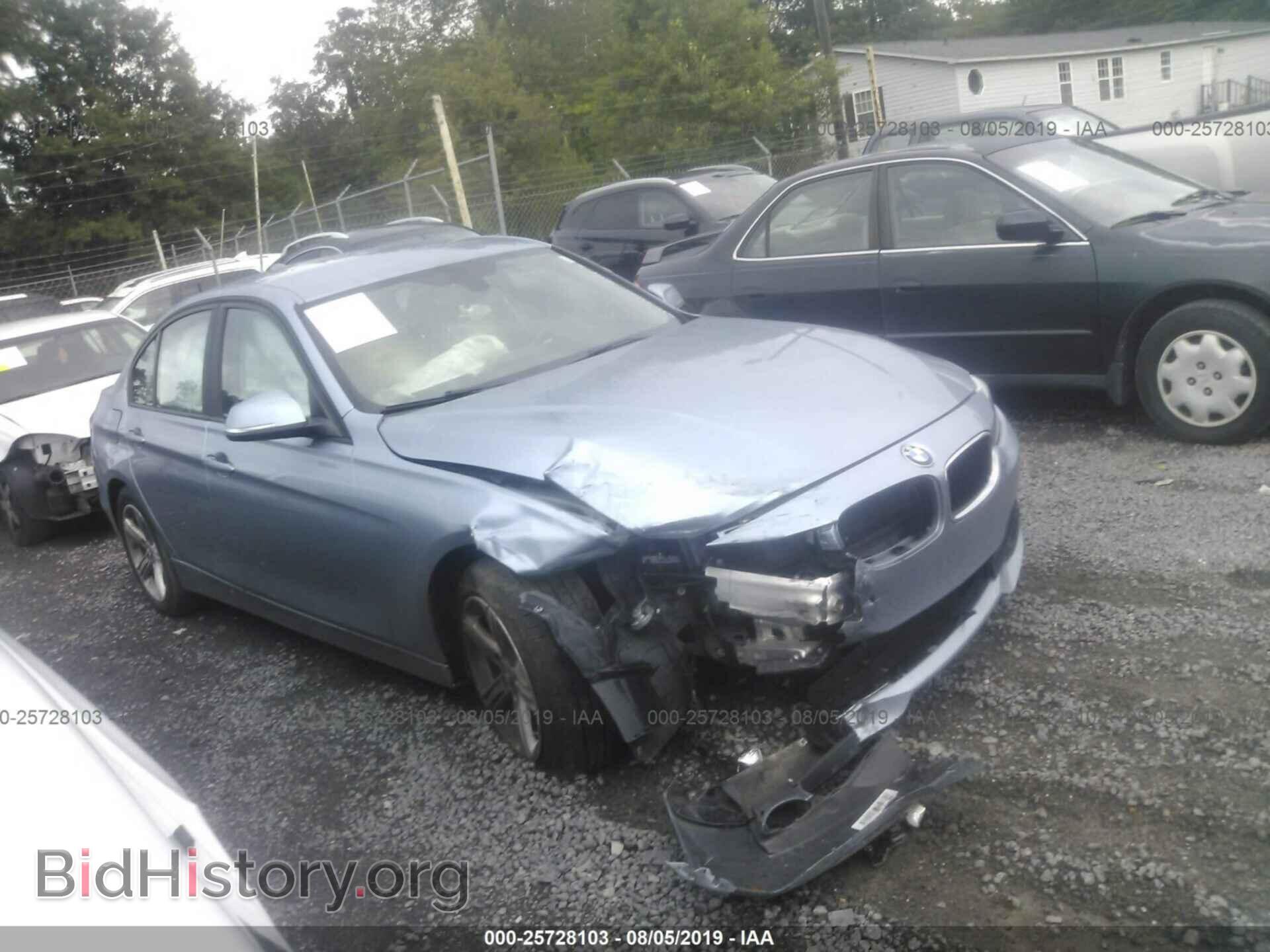 Photo WBA3B1C52FP831159 - BMW 320 2015
