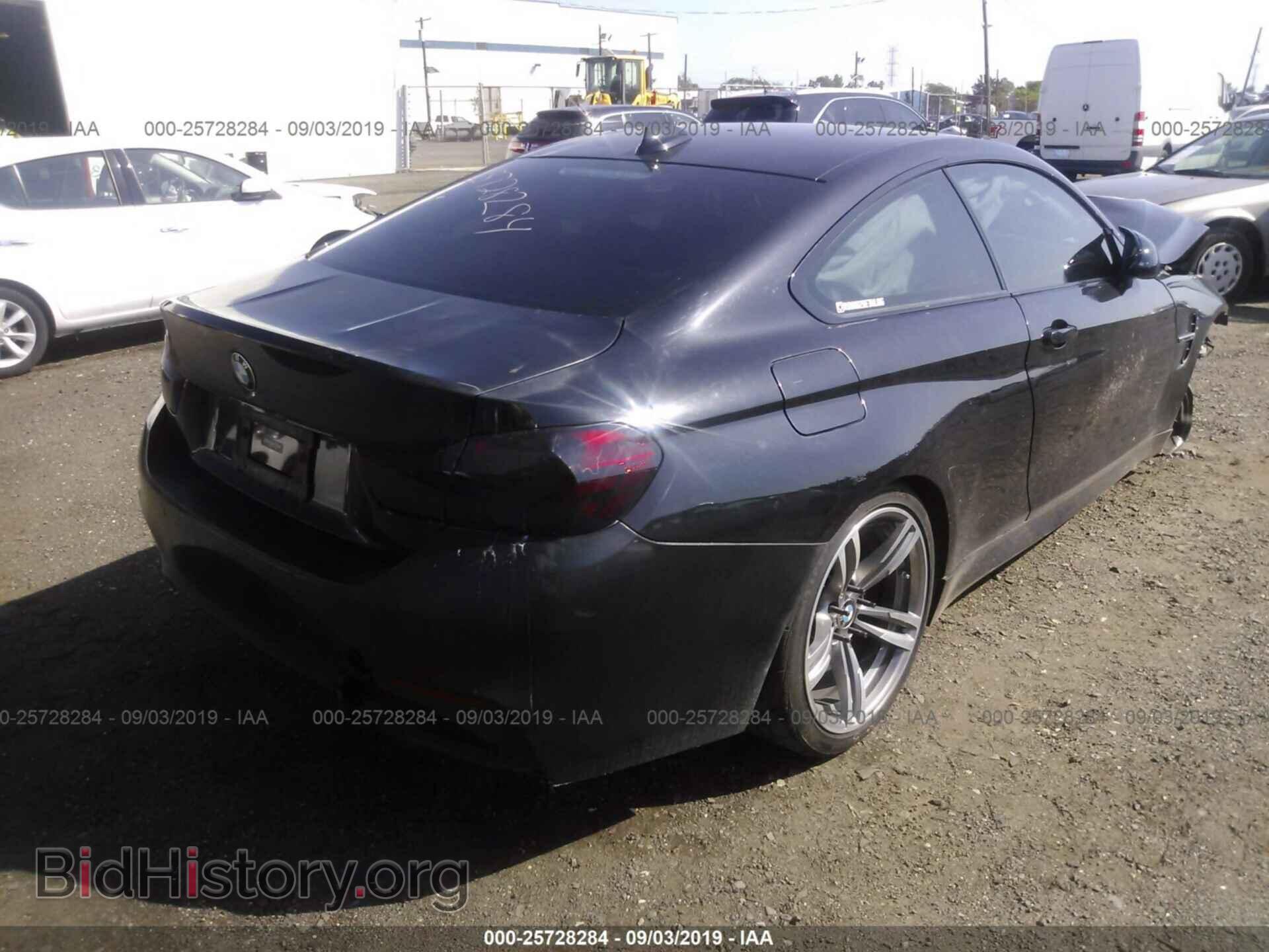 2015 BMW M4 - VIN: WBS3R9C56FK329290 - Фото 4