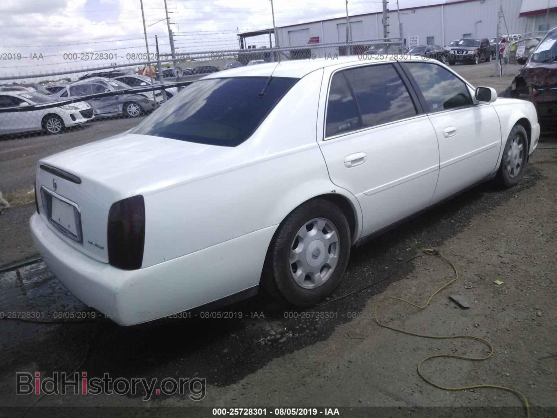 2002 CADILLAC DEVILLE - VIN: 1G6KD54Y82U112005 - Photo 4