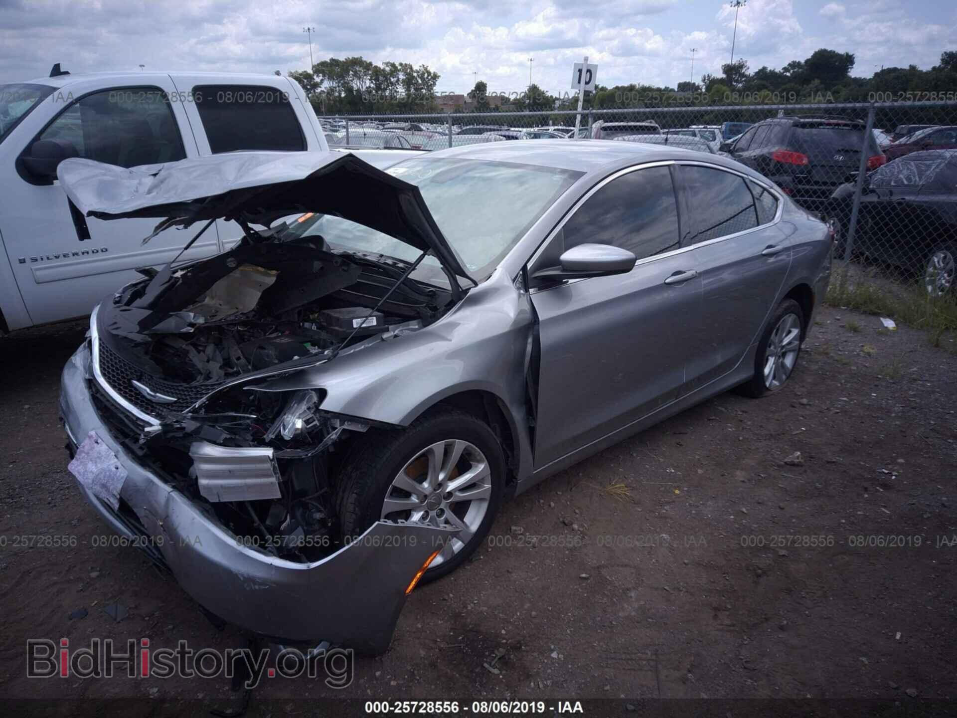 2016 CHRYSLER 200 - VIN: 1C3CCCAB7GN120725 - Фото 2