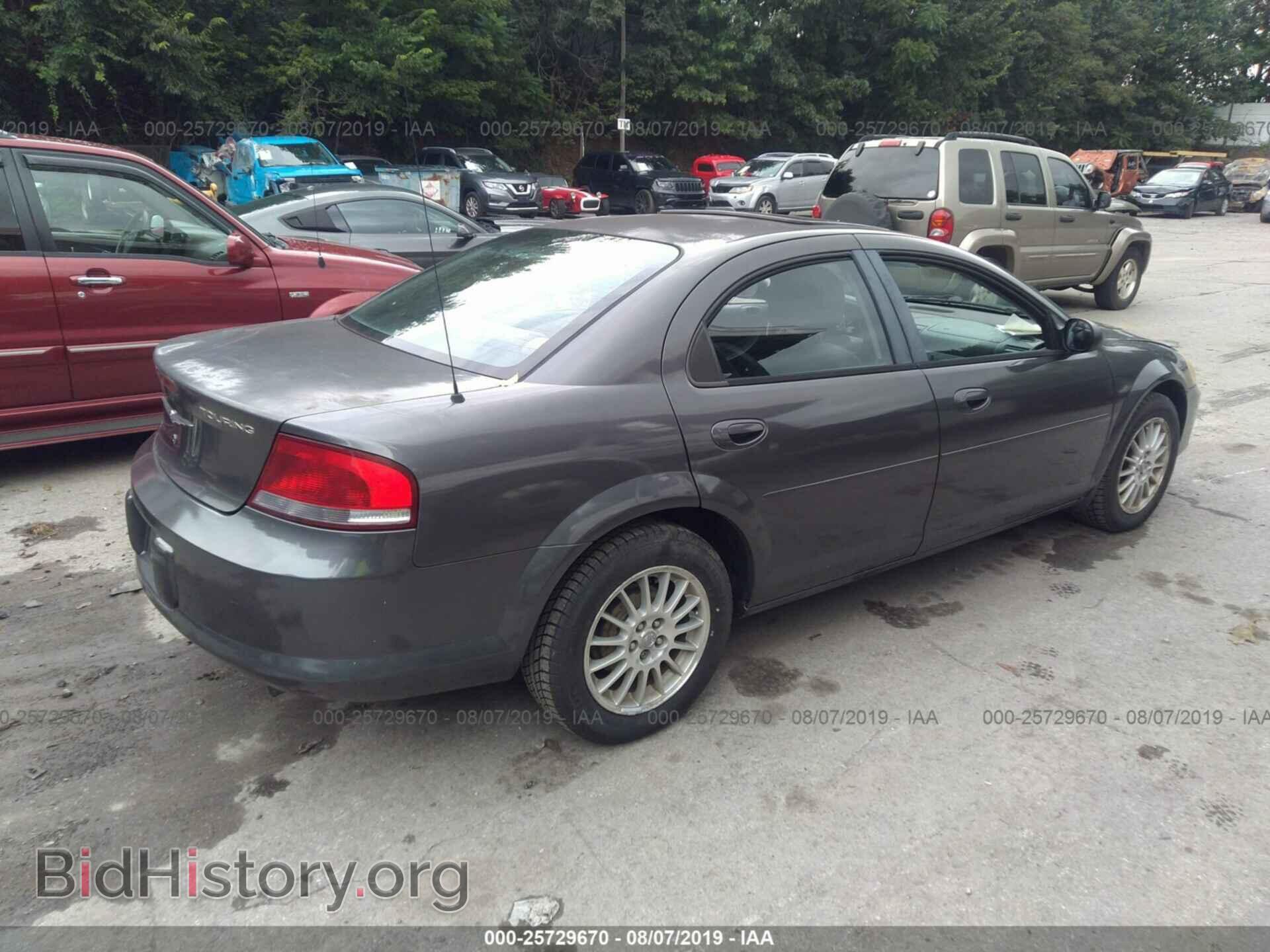 2004 CHRYSLER SEBRING - VIN: 1C3EL56R24N212895 - Photo 4