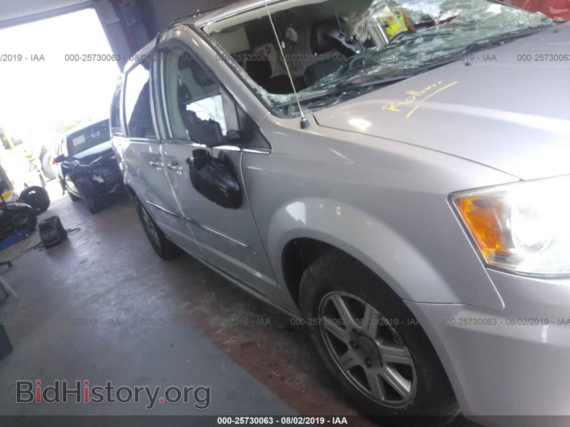 Фотография 2C4RC1BG4CR222467 - CHRYSLER TOWN & COUNTRY 2012