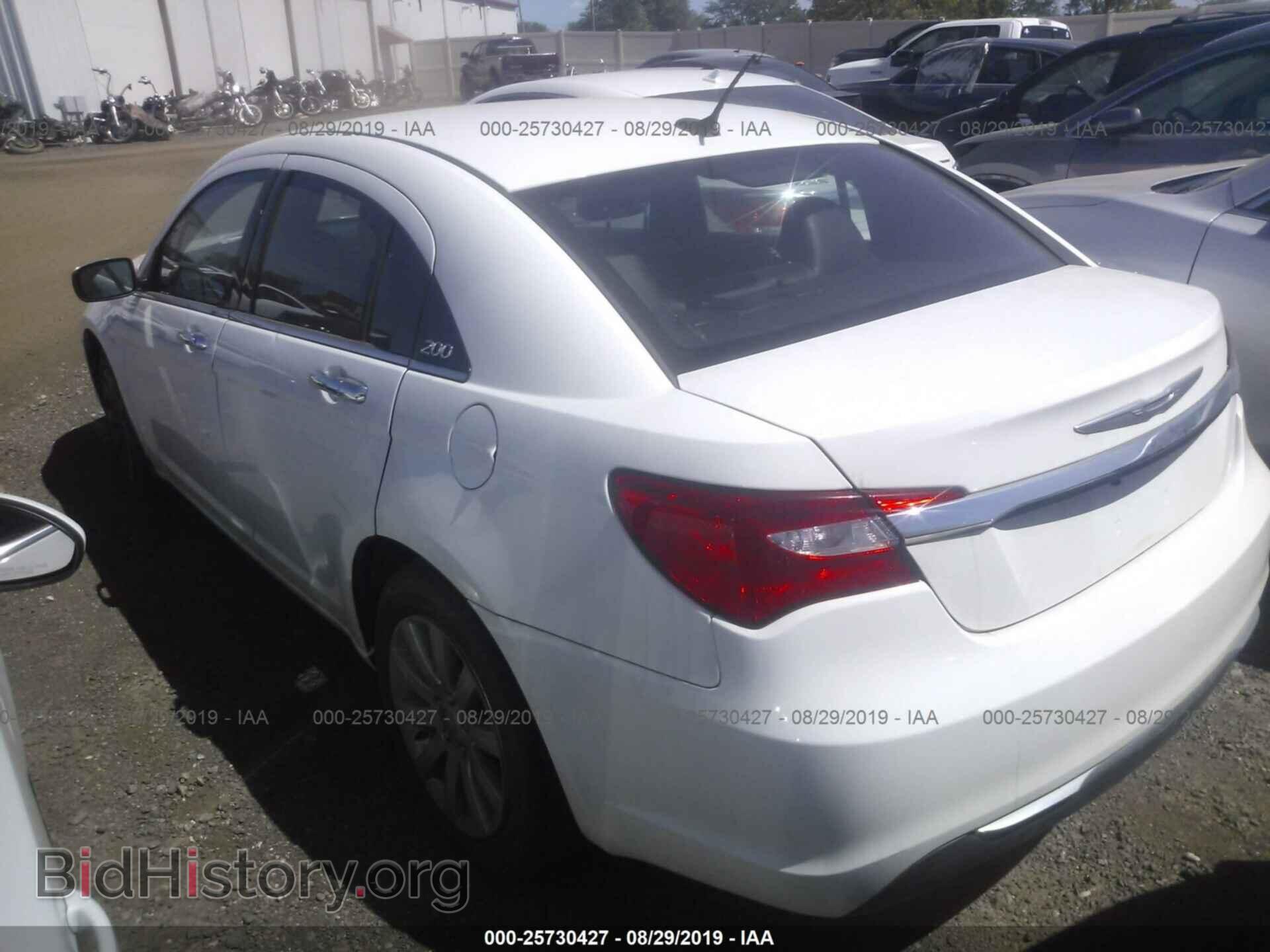 2013 CHRYSLER 200 - VIN: 1C3CCBCG6DN521990 - Фото 3