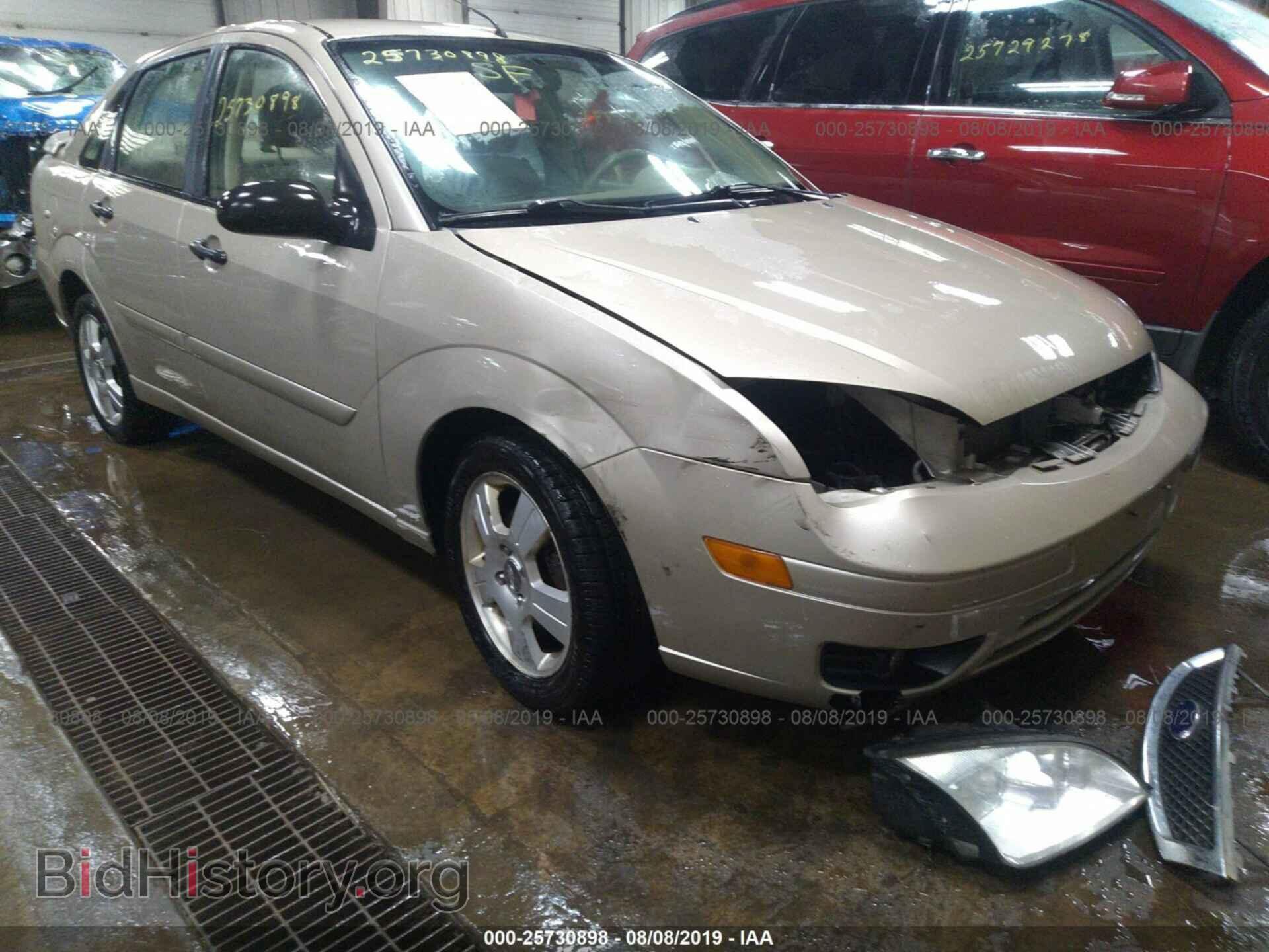 Фотография 1FAHP34NX7W346480 - FORD FOCUS 2007