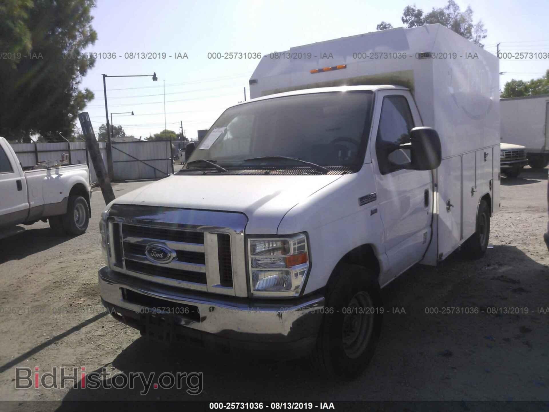2011 FORD ECONOLINE - VIN: 1FDSE3FL0BDA29213 - Фото 2