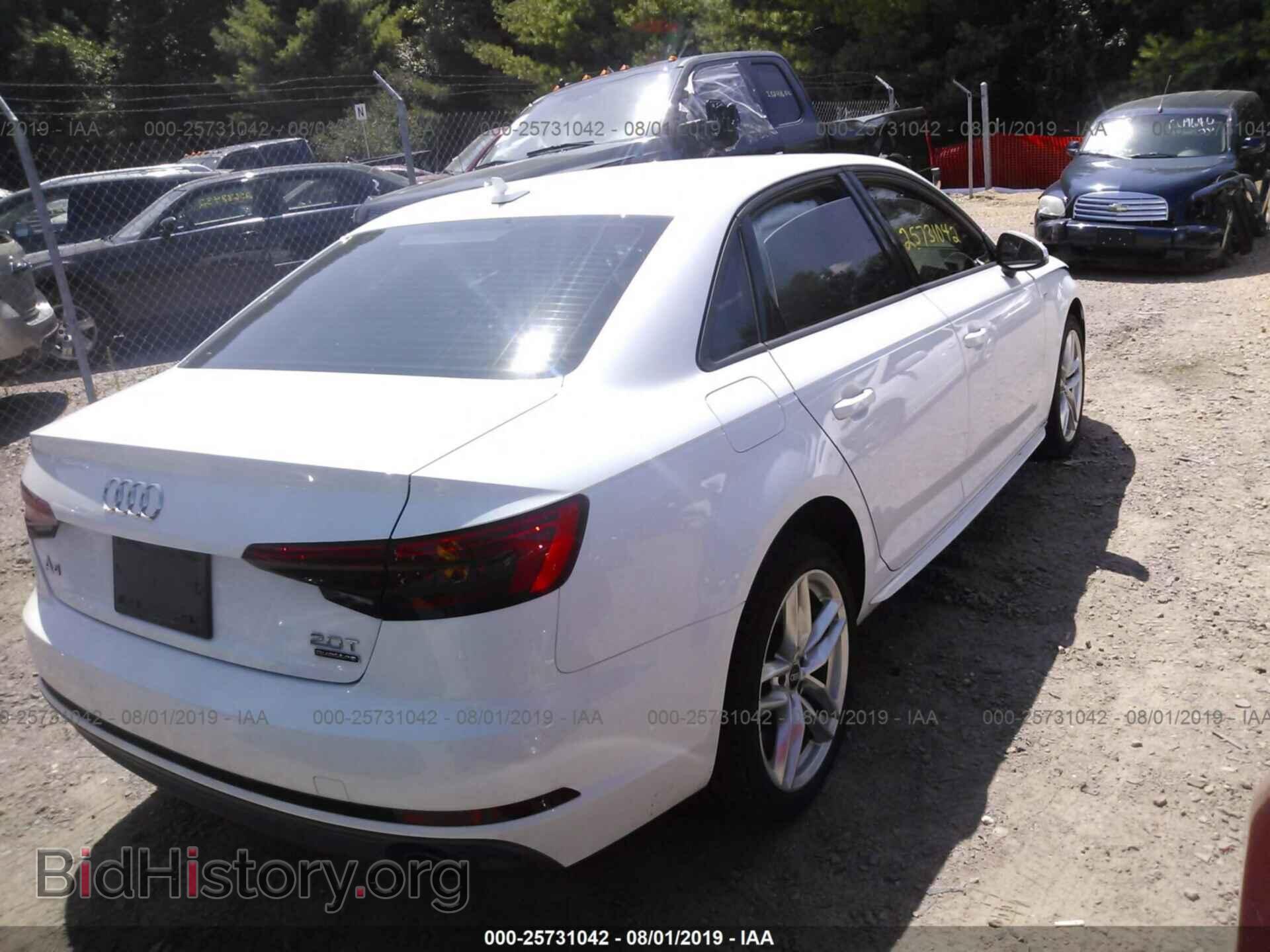 2017 AUDI A4 - VIN: WAUDNAF42HN045245 - Фото 4