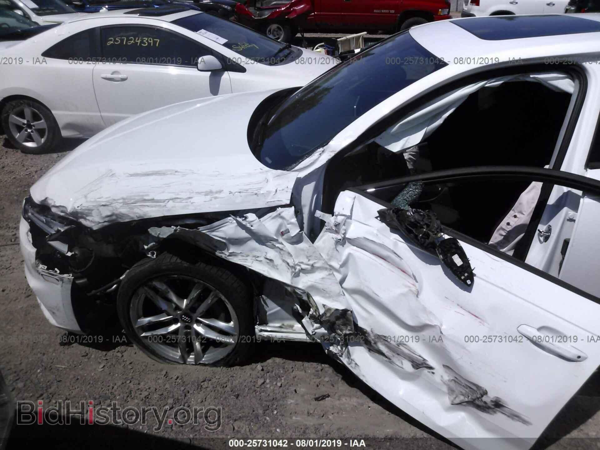 2017 AUDI A4 - VIN: WAUDNAF42HN045245 - Фото 6
