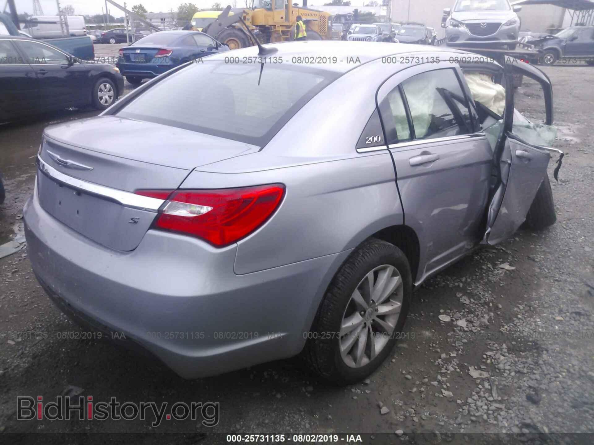 2014 CHRYSLER 200 - VIN: 1C3CCBBG4EN128654 - Фото 4