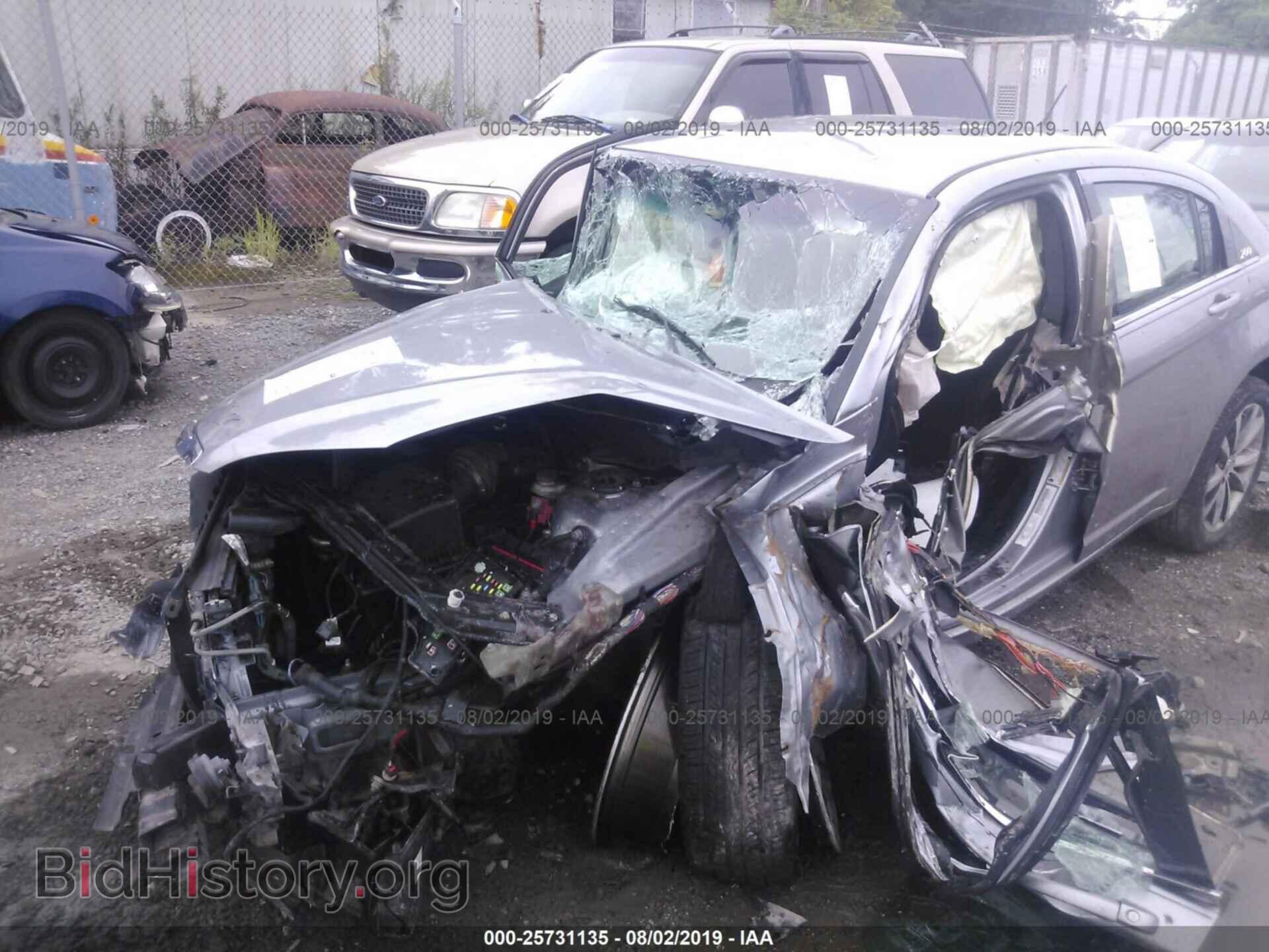 2014 CHRYSLER 200 - VIN: 1C3CCBBG4EN128654 - Фото 6