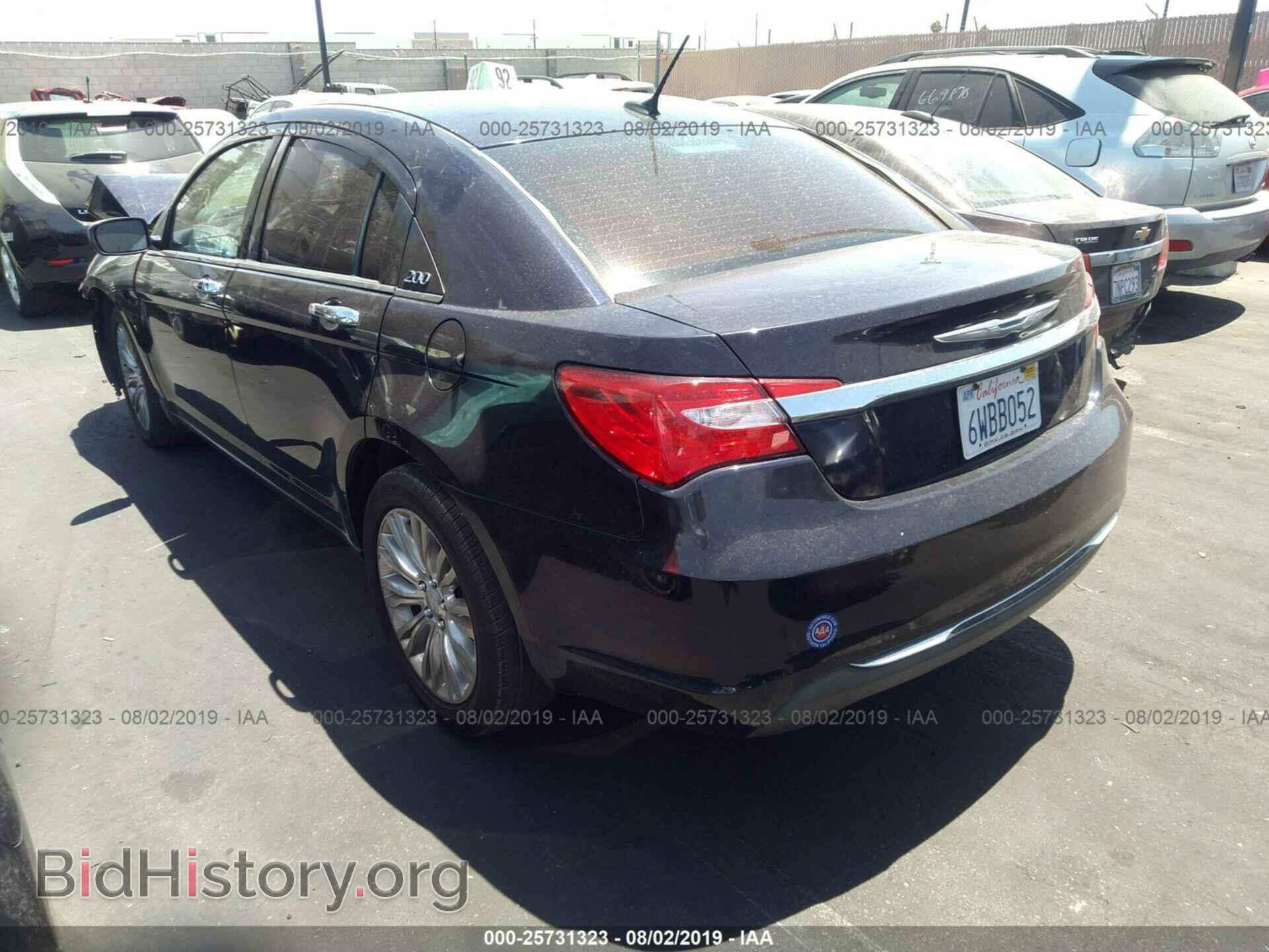 2012 CHRYSLER 200 - VIN: 1C3CCBCB2CN210351 - Фото 3