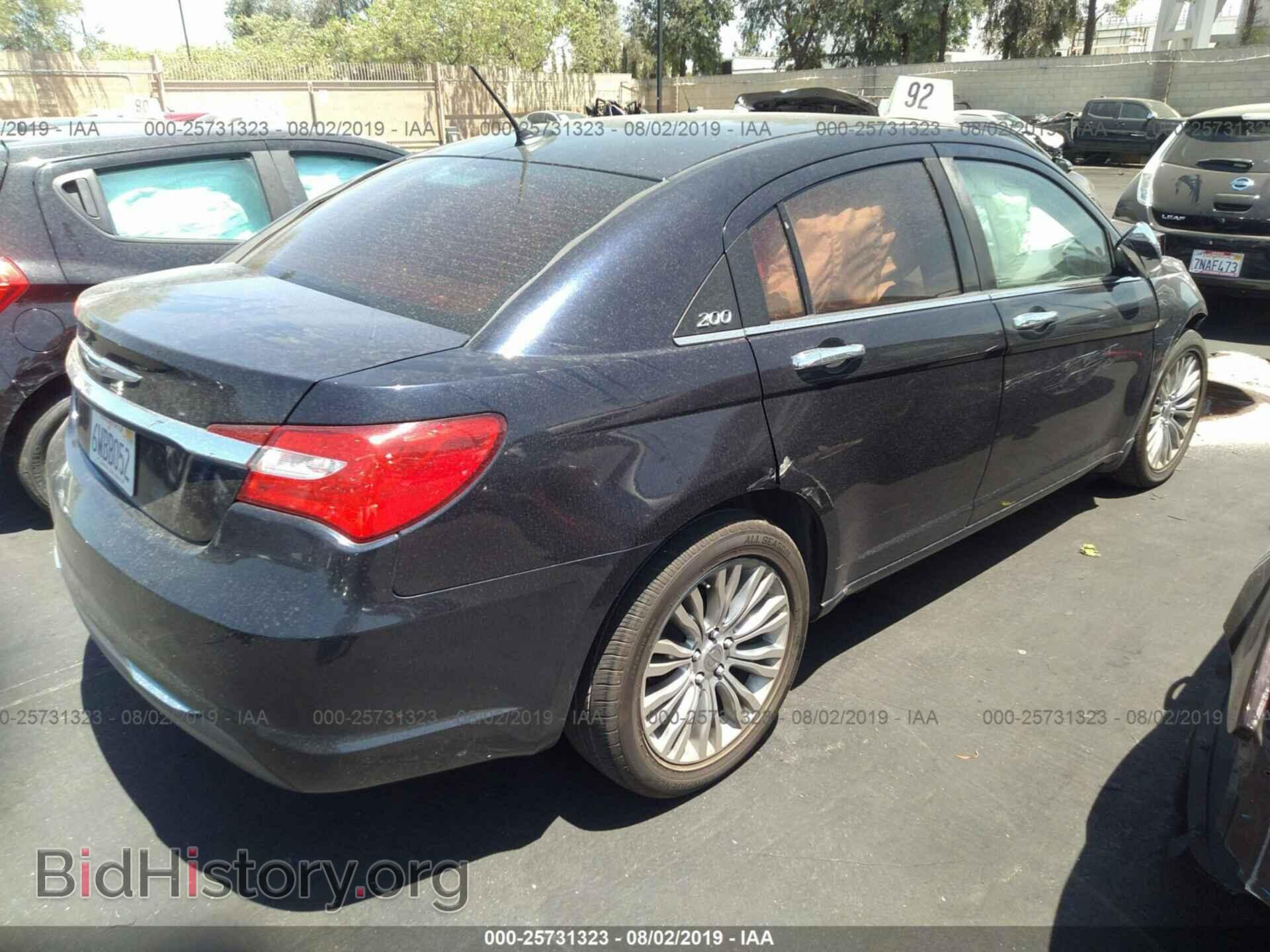 2012 CHRYSLER 200 - VIN: 1C3CCBCB2CN210351 - Фото 4