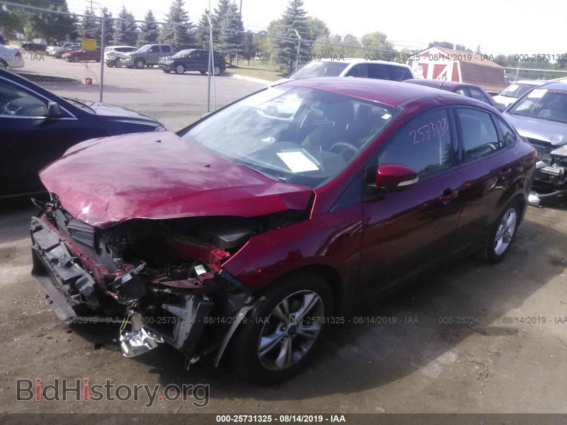 2013 FORD FOCUS - VIN: 1FADP3F22DL306702 - Фото 2