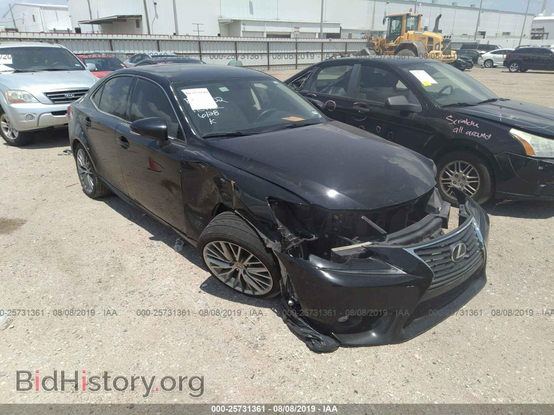 Фотография JTHBF1D25F5055322 - LEXUS IS 2015