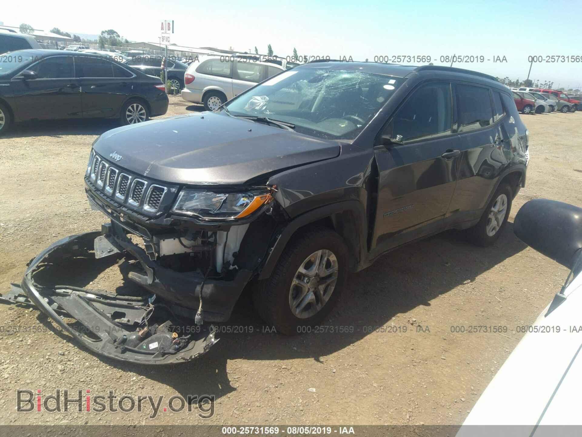 2017 JEEP COMPASS - VIN: 3C4NJDAB2HT642101 - Фото 2