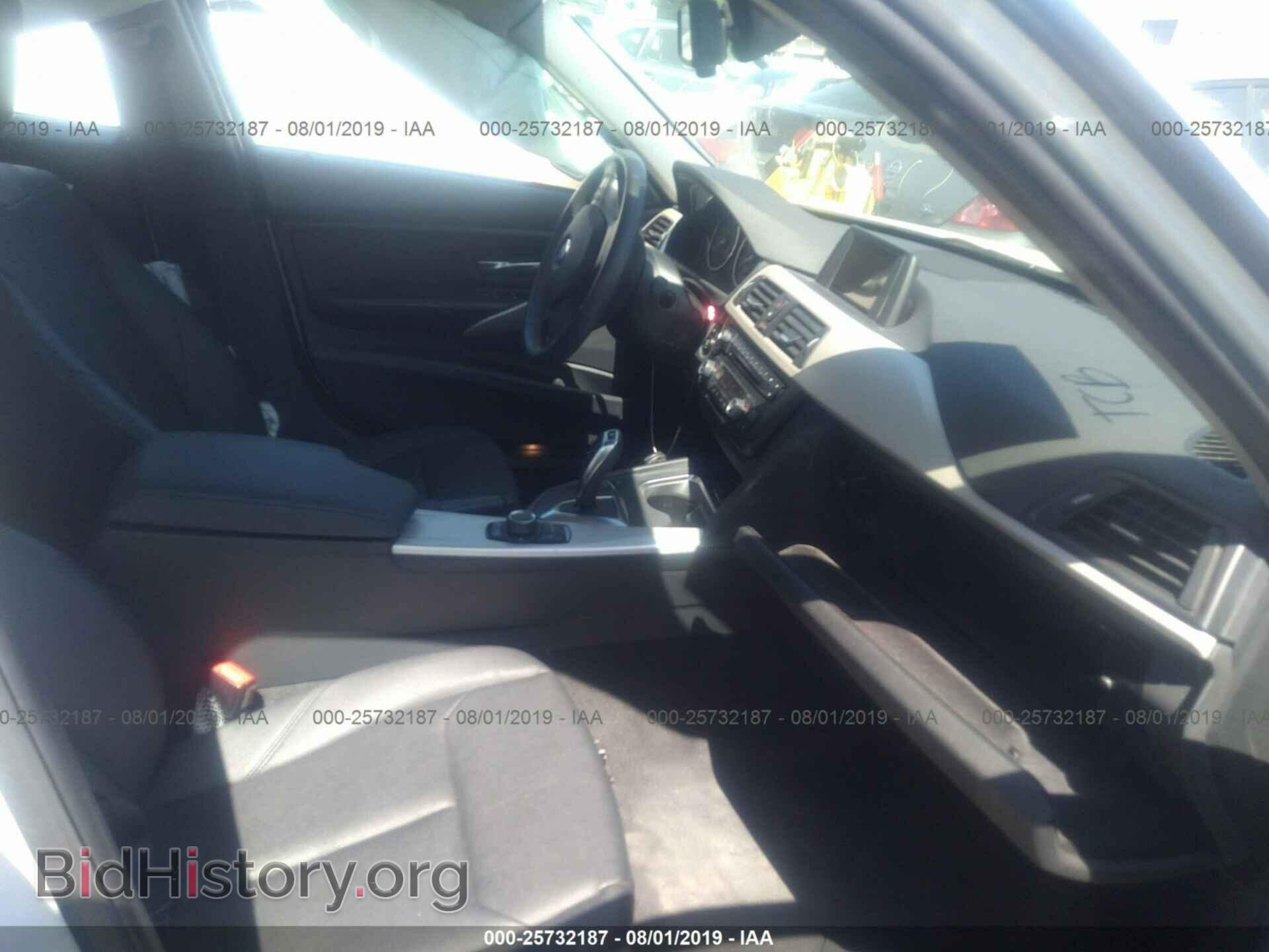 2014 BMW 320 - VIN: WBA3B1G50ENS79567 - Фото 5