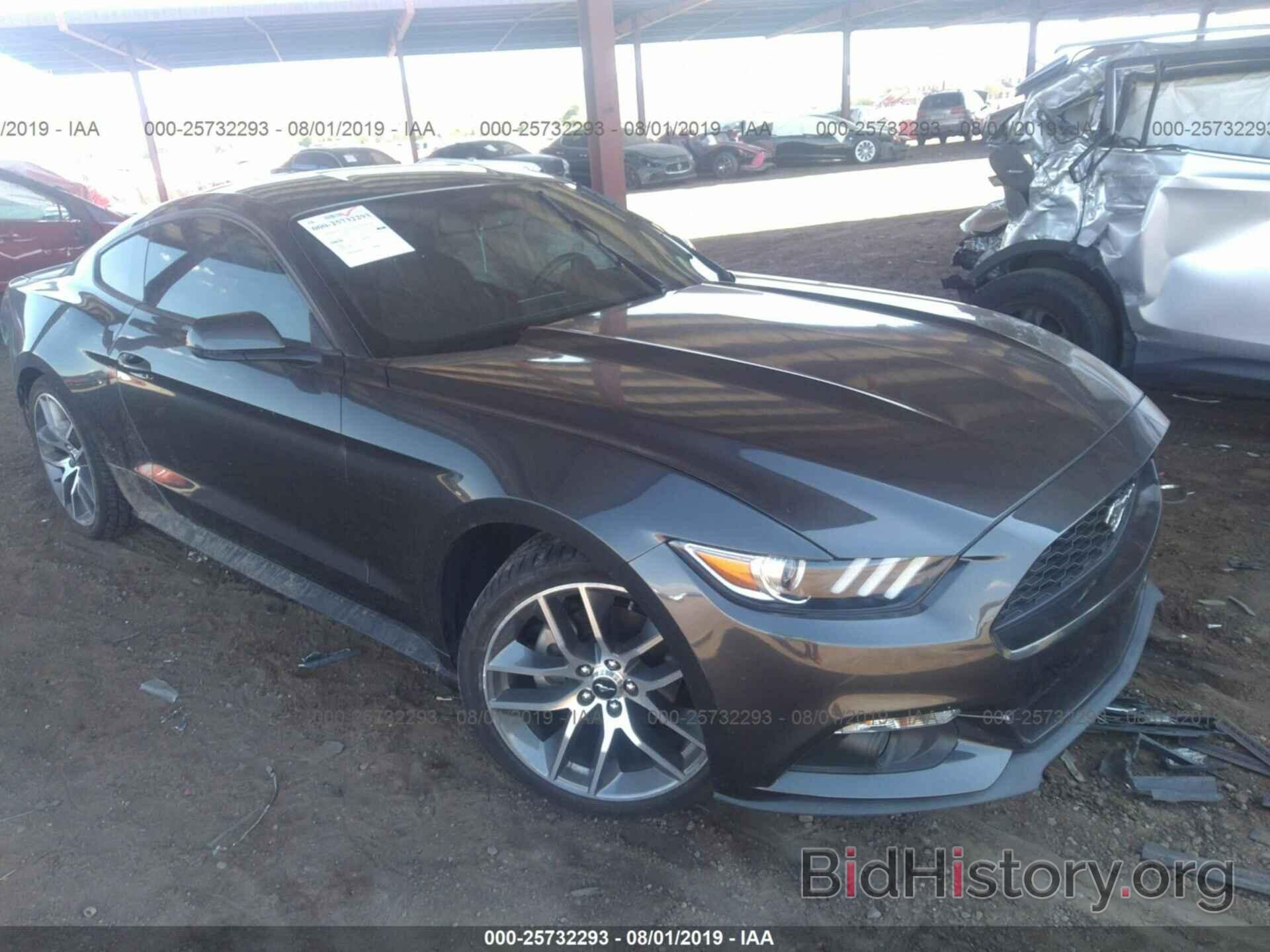 Photo 1FA6P8TH2G5261087 - FORD MUSTANG 2016