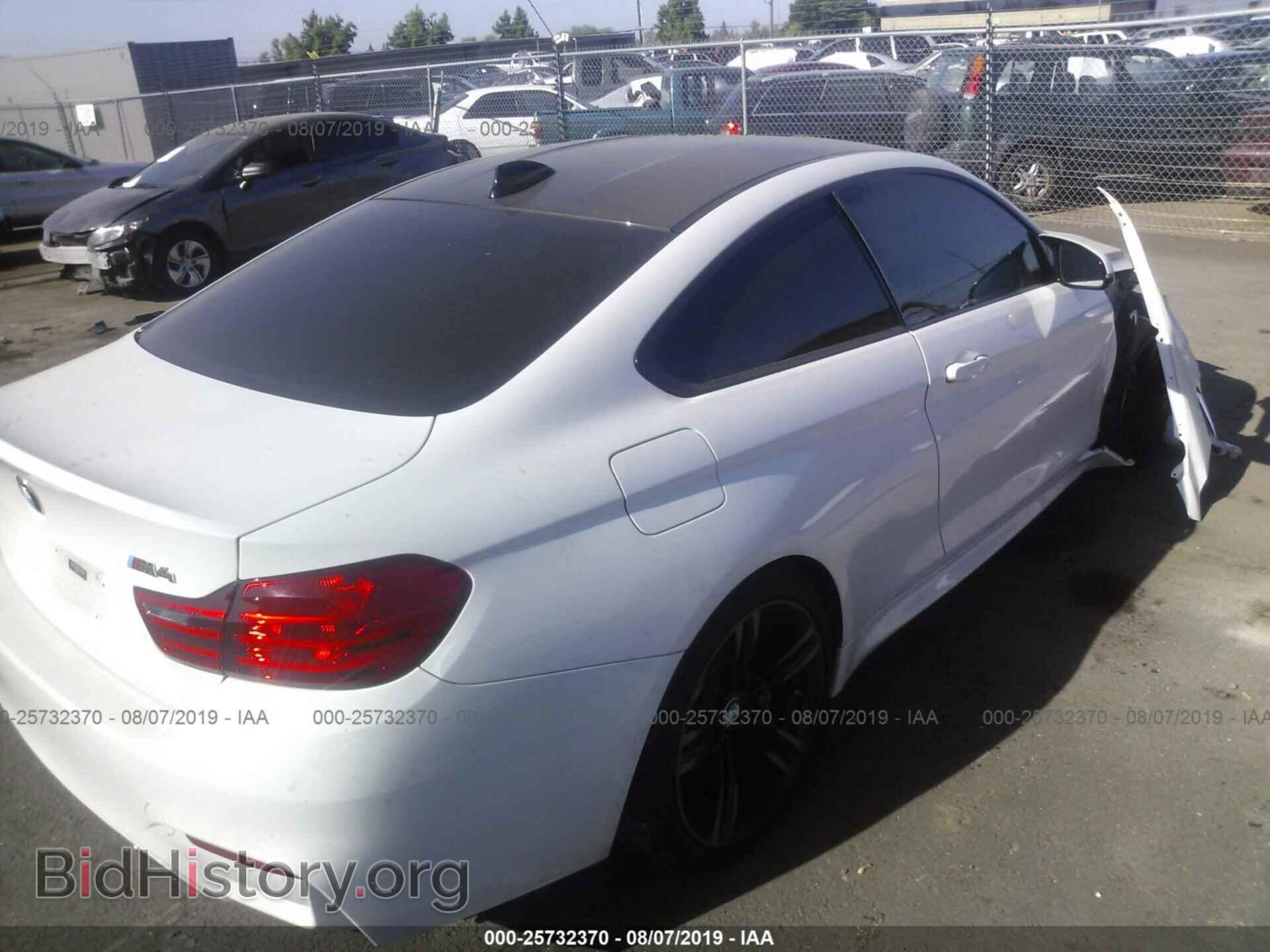 2015 BMW M4 - VIN: WBS3R9C57FK333963 - Фото 4