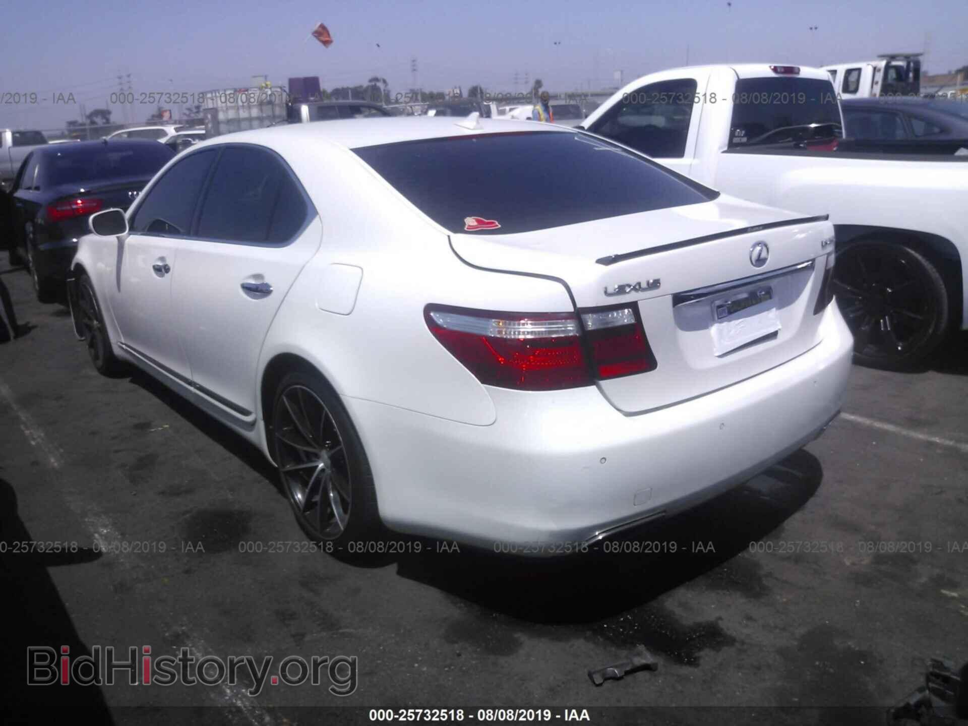 2009 LEXUS LS - VIN: JTHBL46F695087985 - Фото 3