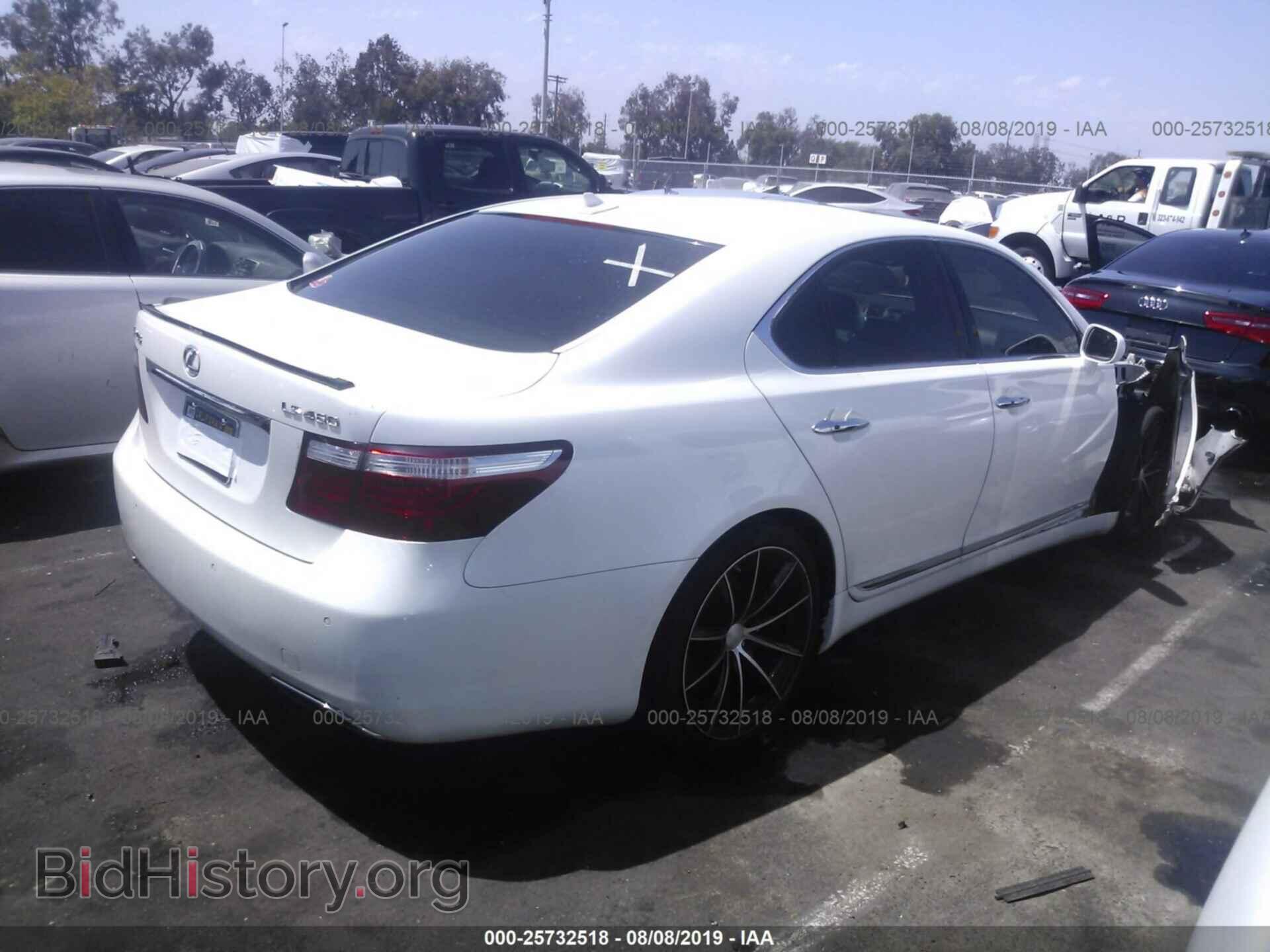 2009 LEXUS LS - VIN: JTHBL46F695087985 - Фото 4
