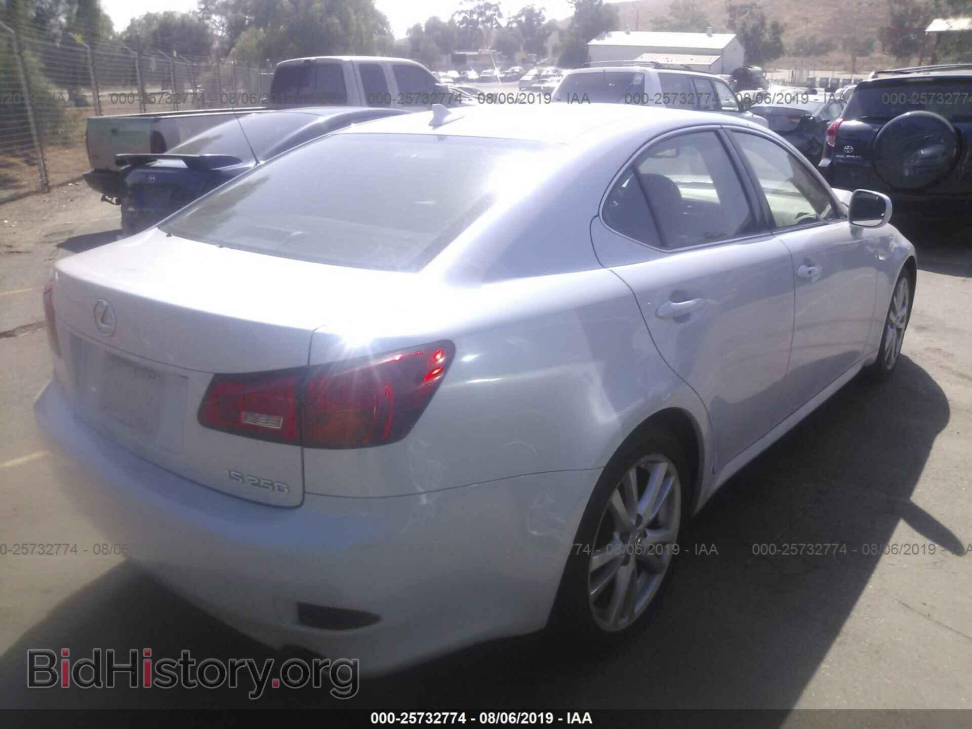 2007 LEXUS IS - VIN: JTHBK262X75030108 - Фото 4