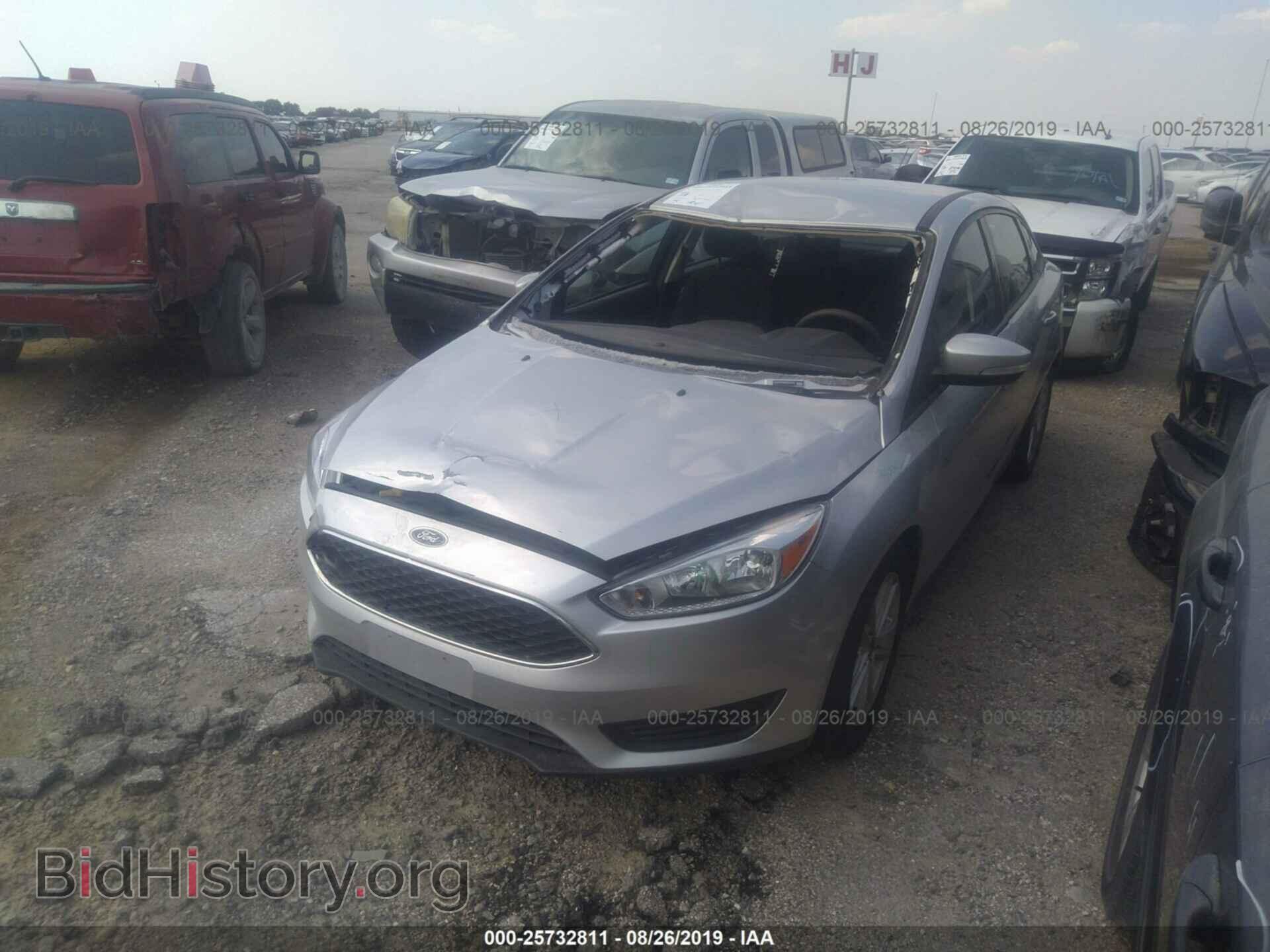 2017 FORD FOCUS - VIN: 1FADP3F26HL237762 - Фото 2