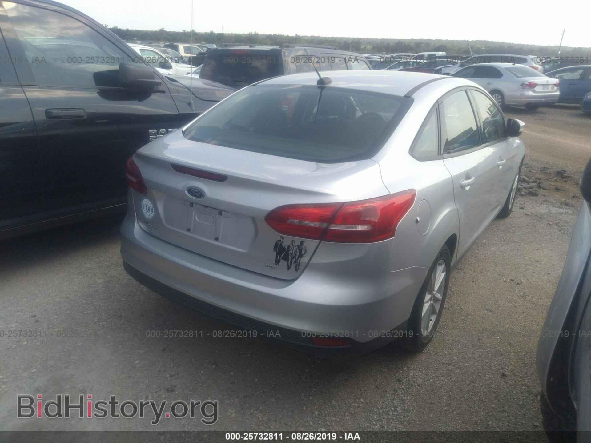 2017 FORD FOCUS - VIN: 1FADP3F26HL237762 - Фото 4