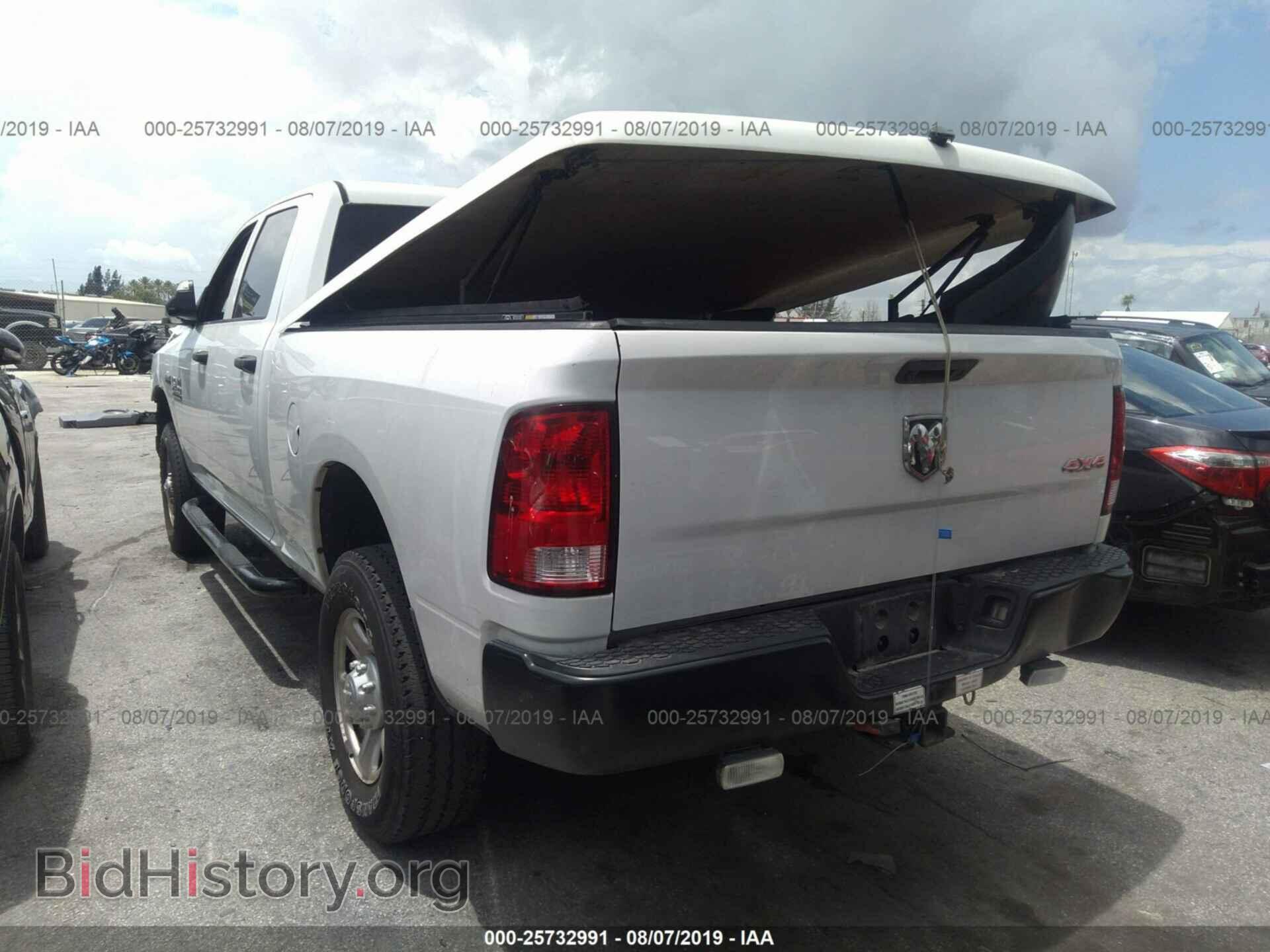 2015 RAM 2500 - VIN: 3C6TR5CT9FG551805 - Фото 3
