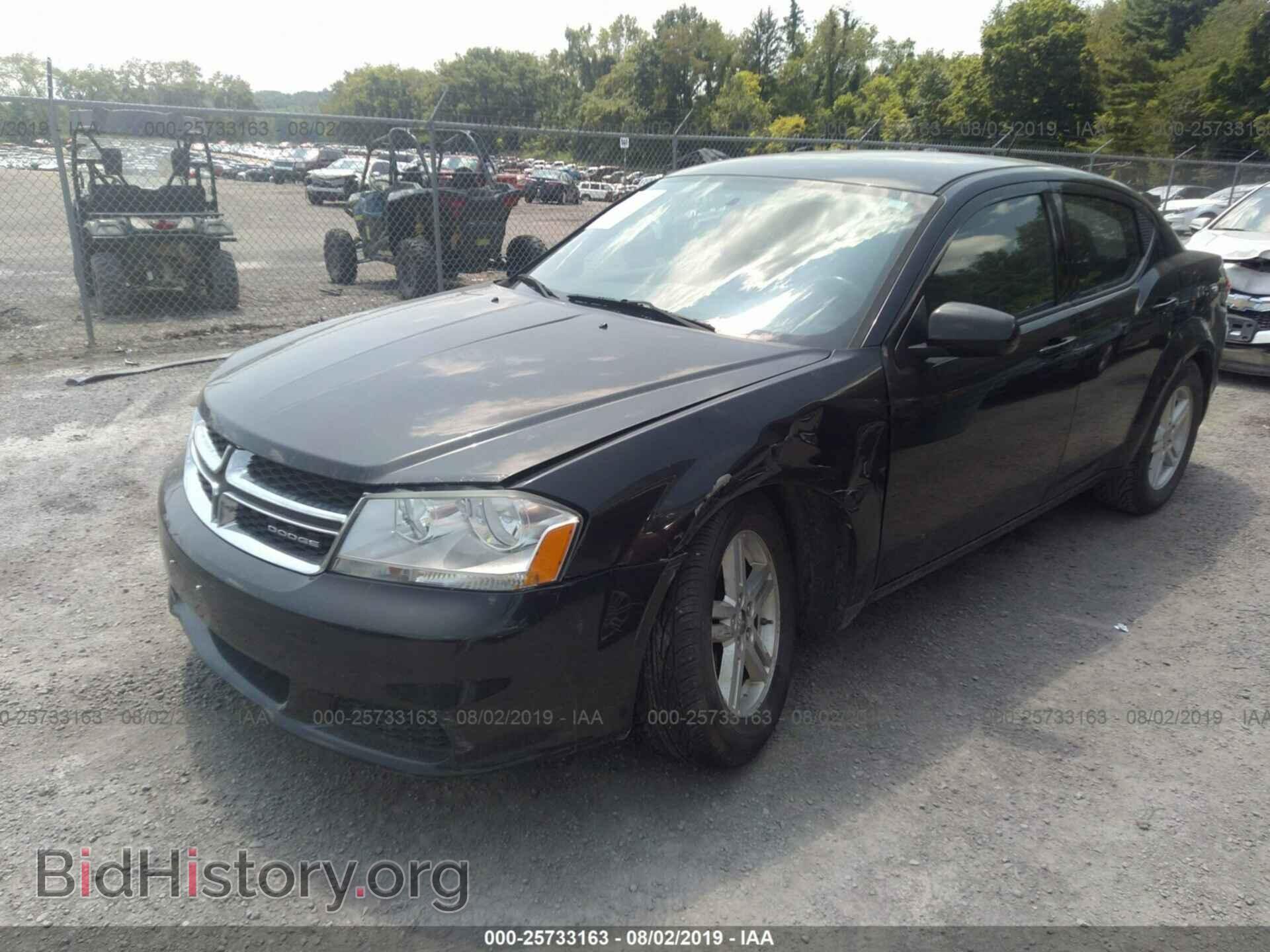 2011 DODGE AVENGER - VIN: 1B3BD1FB1BN502132 - Фото 2