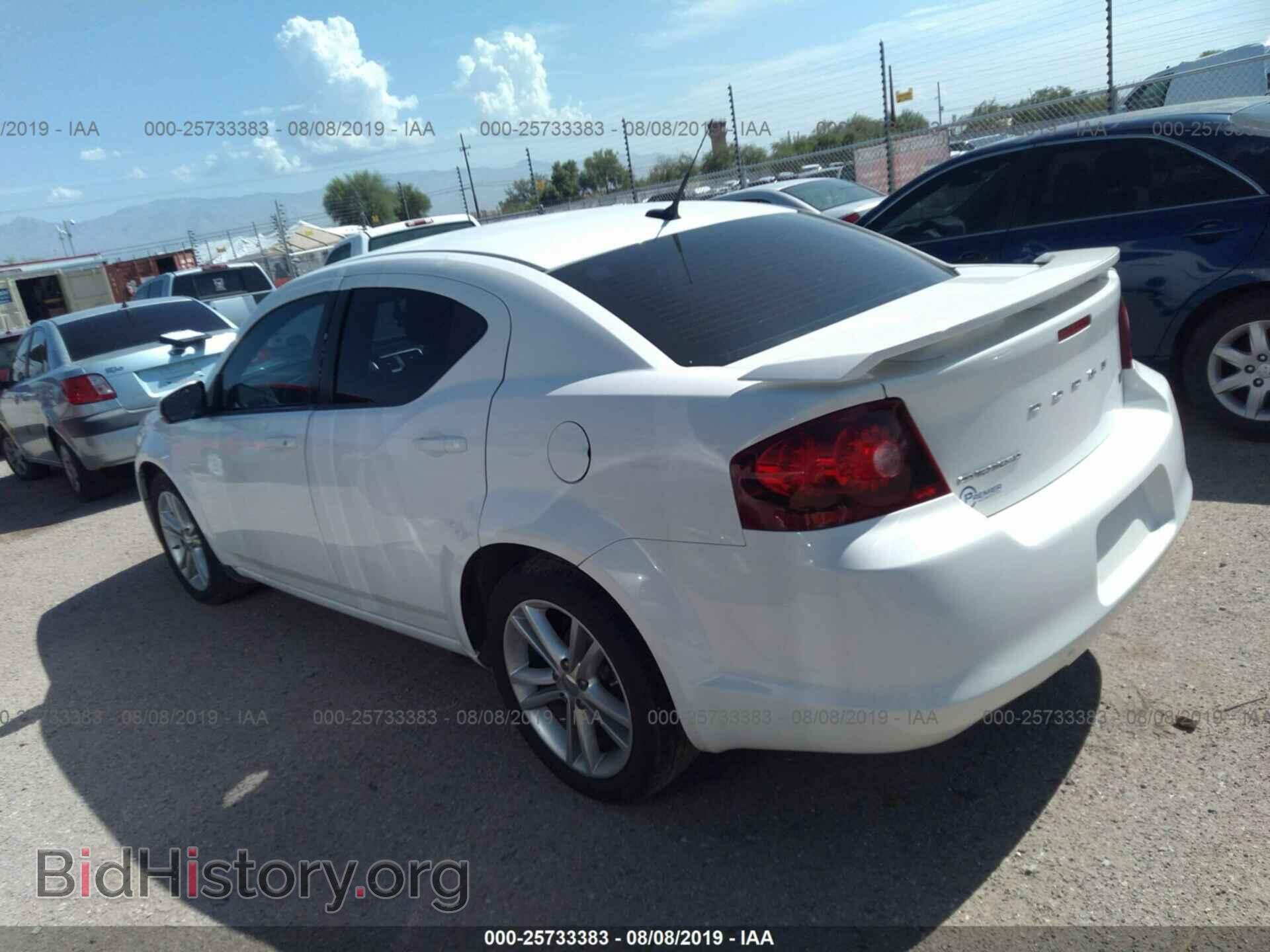 2011 DODGE AVENGER - VIN: 1B3BD1FG5BN519737 - Фото 3