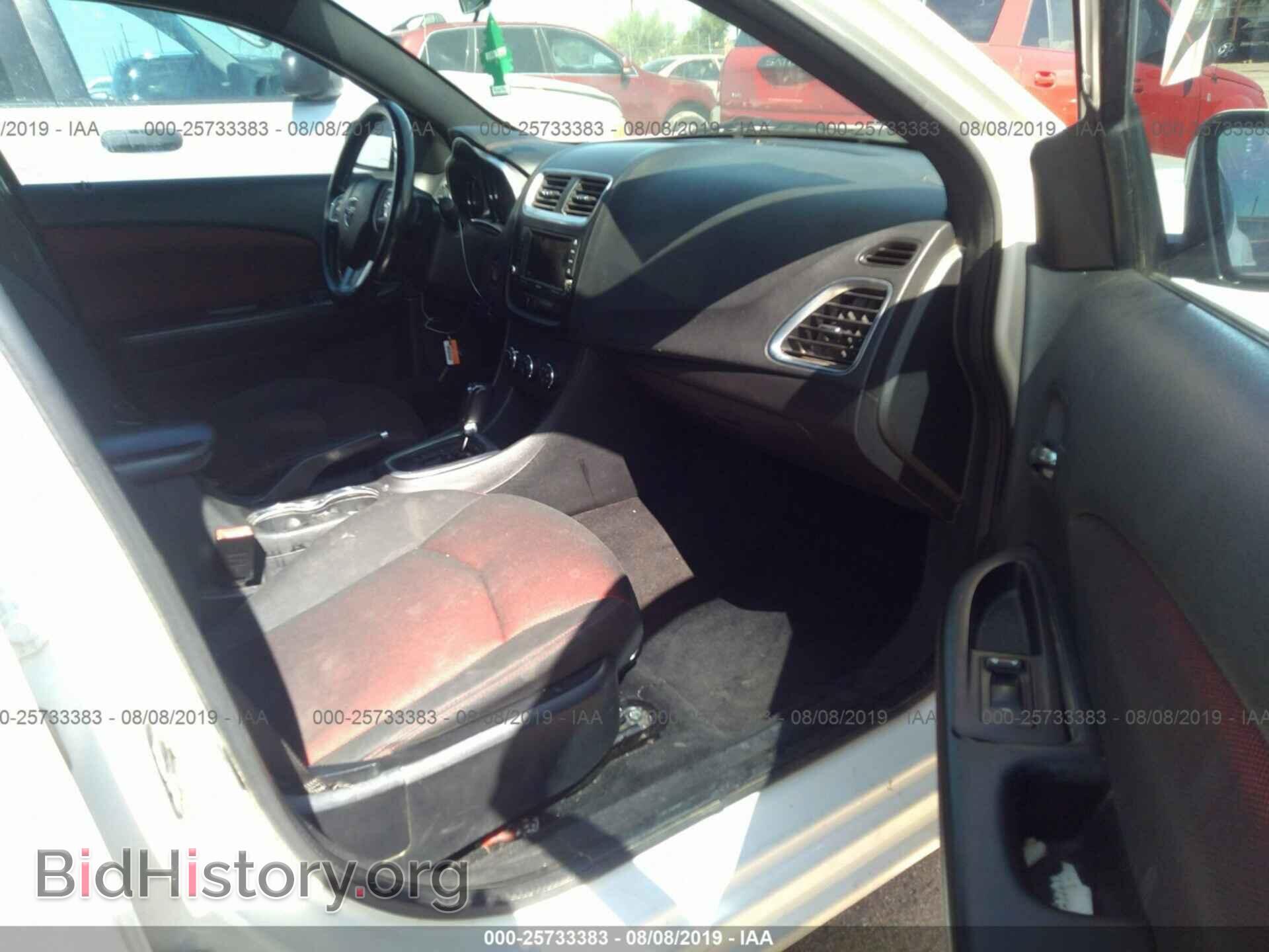 2011 DODGE AVENGER - VIN: 1B3BD1FG5BN519737 - Фото 5