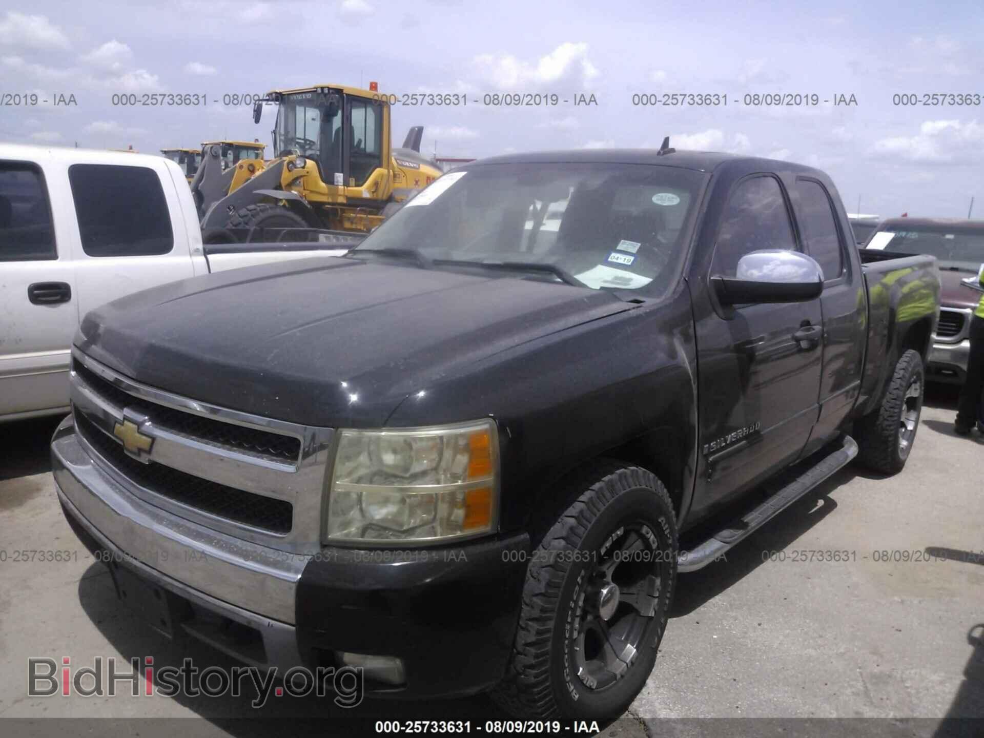 2007 CHEVROLET SILVERADO - VIN: 1GCEC19J97Z514496 - Фото 2