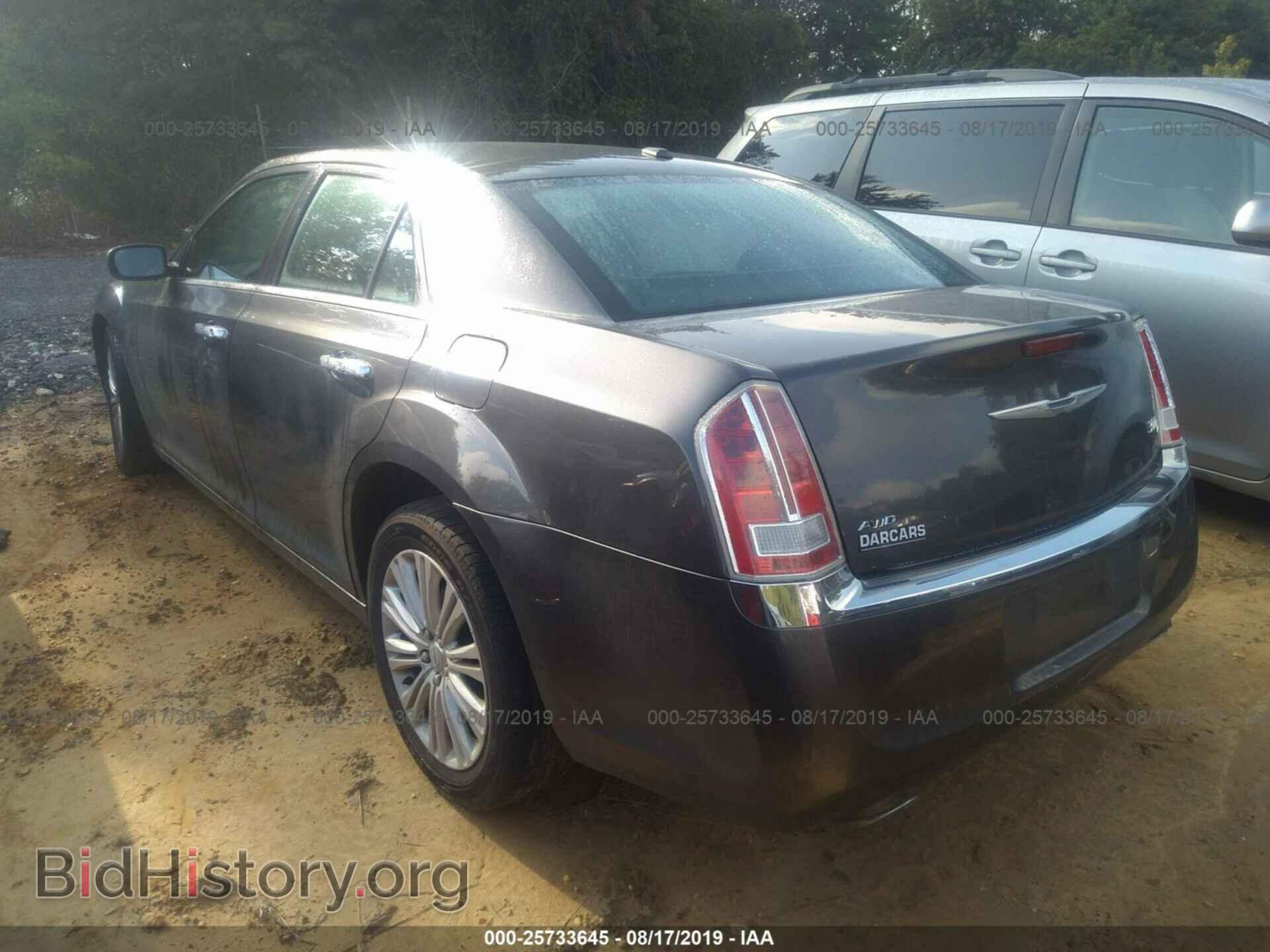 2013 CHRYSLER 300C - VIN: 2C3CCAKTXDH564553 - Фото 3