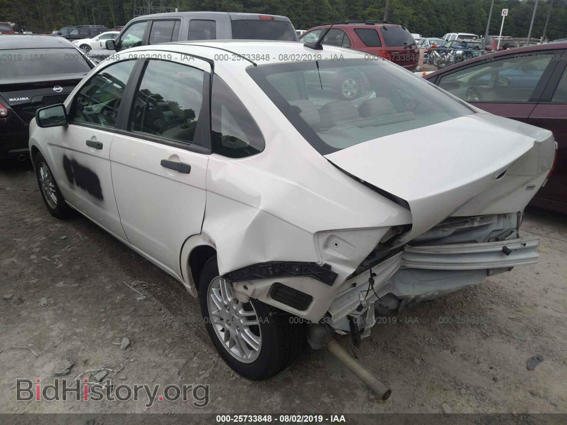 2011 FORD FOCUS - VIN: 1FAHP3FN0BW190987 - Photo 3