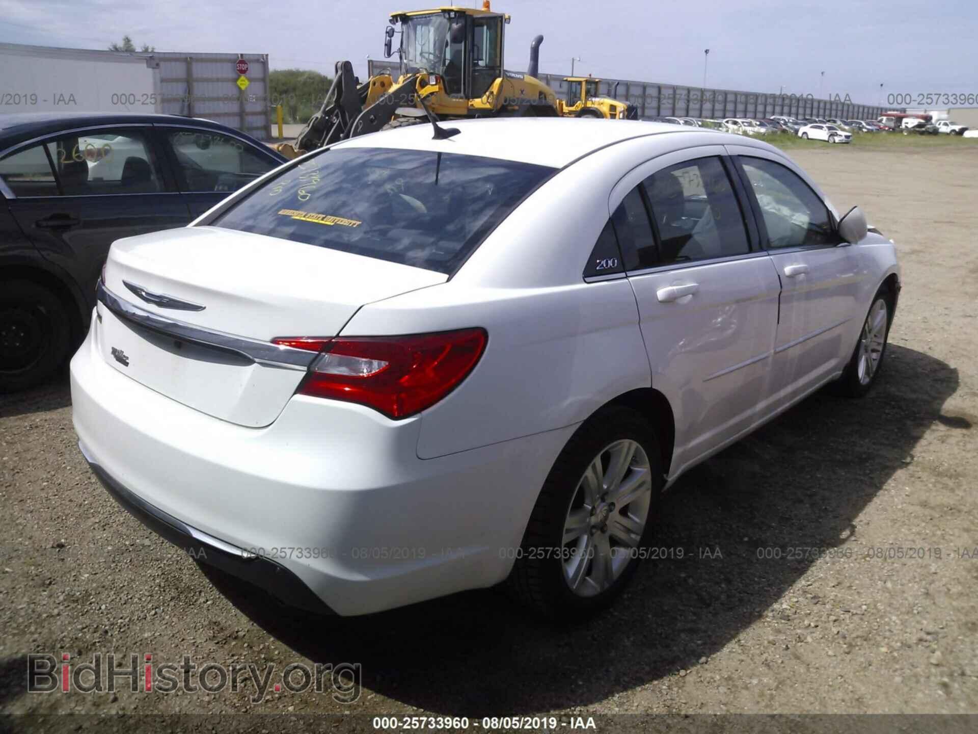 2012 CHRYSLER 200 - VIN: 1C3CCBAG1CN240634 - Фото 4