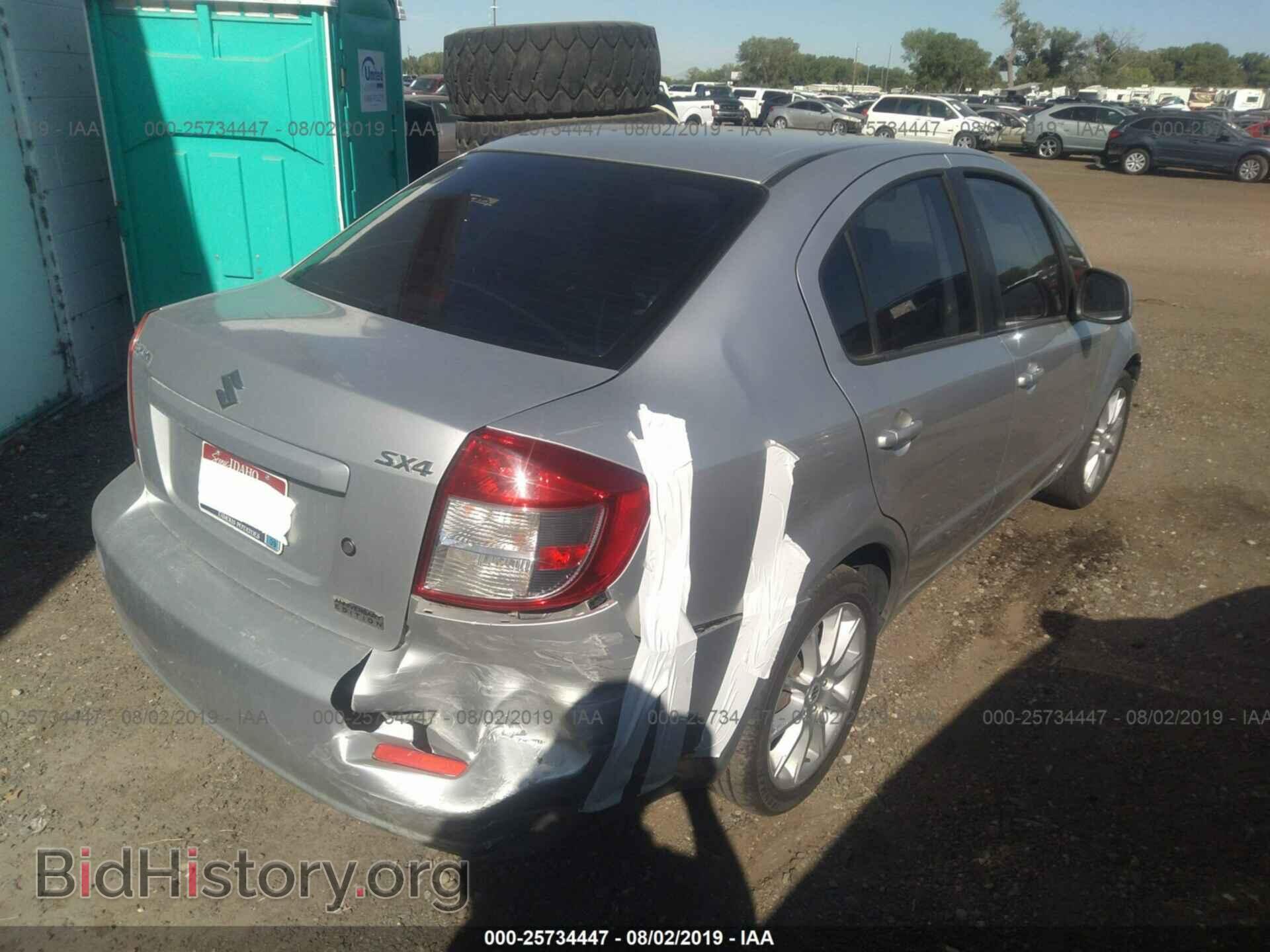 2011 SUZUKI SX4 - VIN: JS2YC5A20B6302286 - Фото 4
