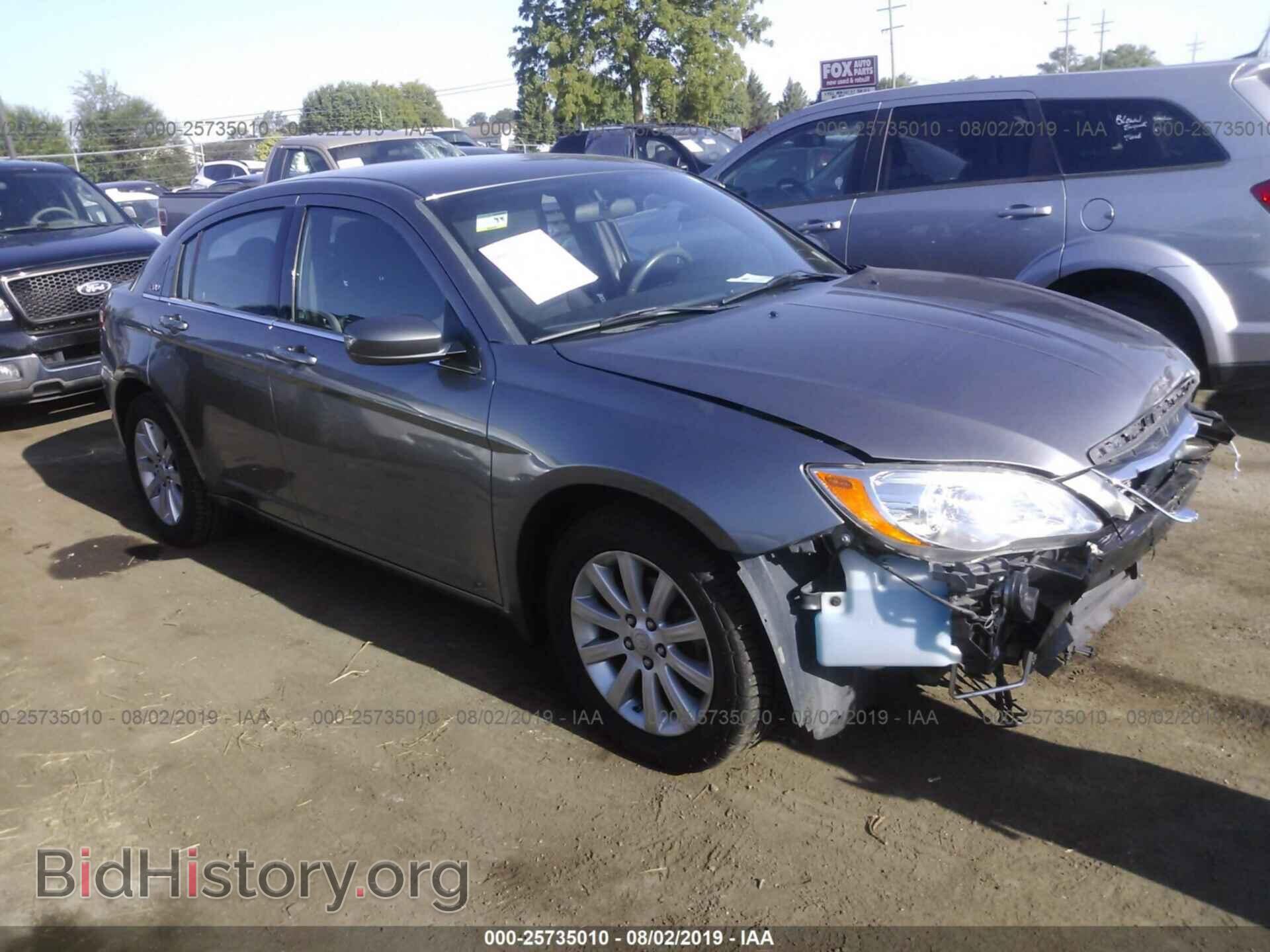 Фотография 1C3CCBBB8CN230010 - CHRYSLER 200 2012