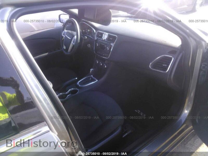 2012 Chrysler 200 (VIN 1C3CCBBB8CN230010) — photo 5 of 10
