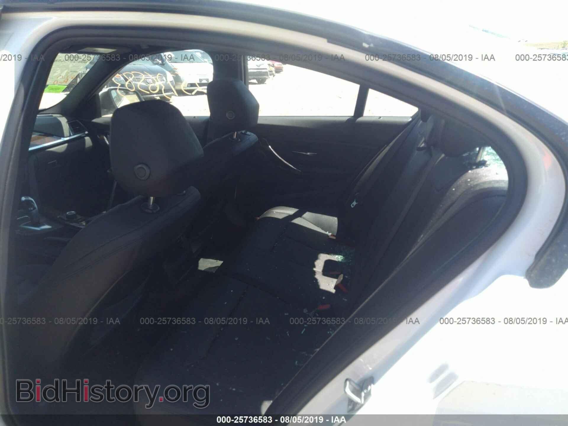 2016 BMW 320 - VIN: WBA8E5G51GNU20587 - Photo 8