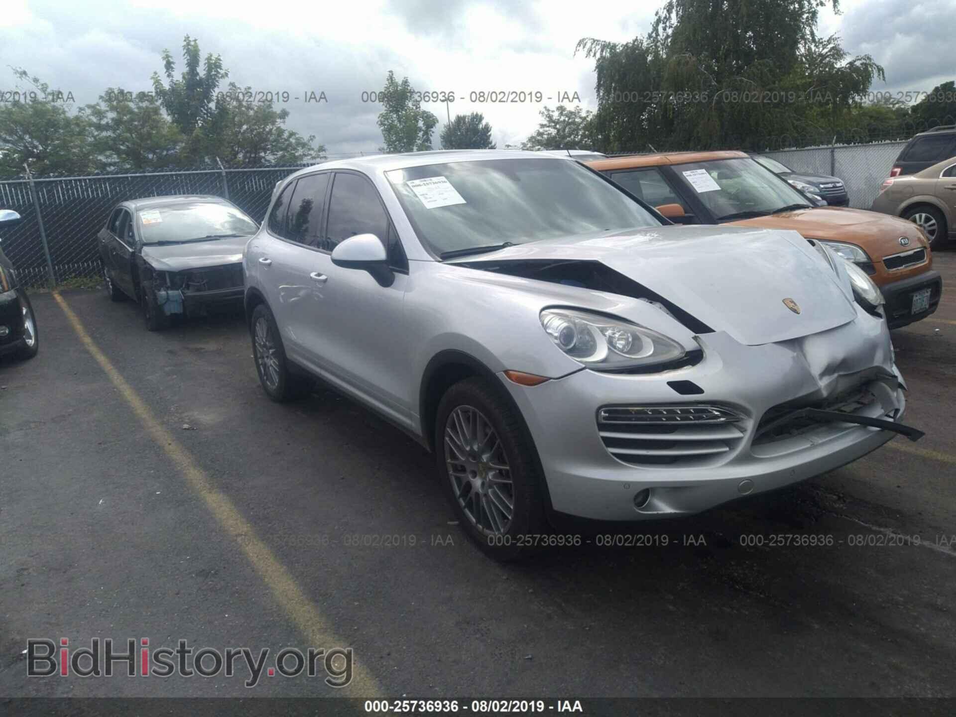 Фотография WP1AA2A27CLA08210 - PORSCHE CAYENNE 2012