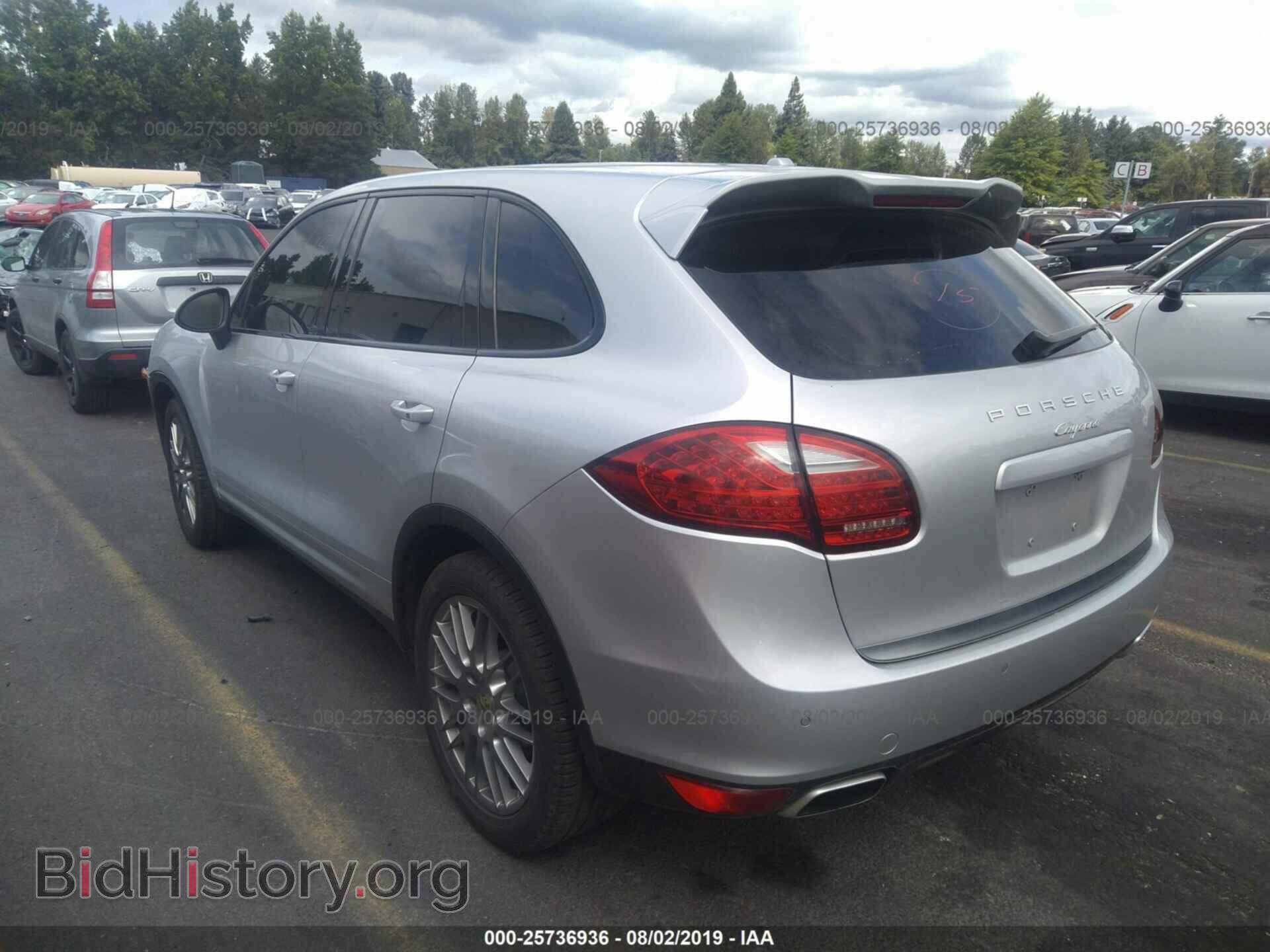 2012 PORSCHE CAYENNE - VIN: WP1AA2A27CLA08210 - Photo 3