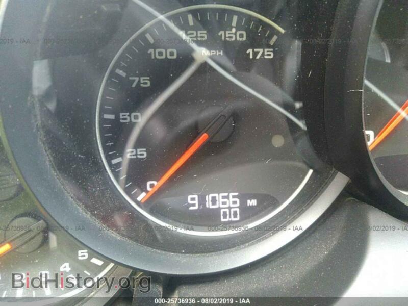 2012 Porsche CAYENNE (VIN WP1AA2A27CLA08210) — photo 7 of 10