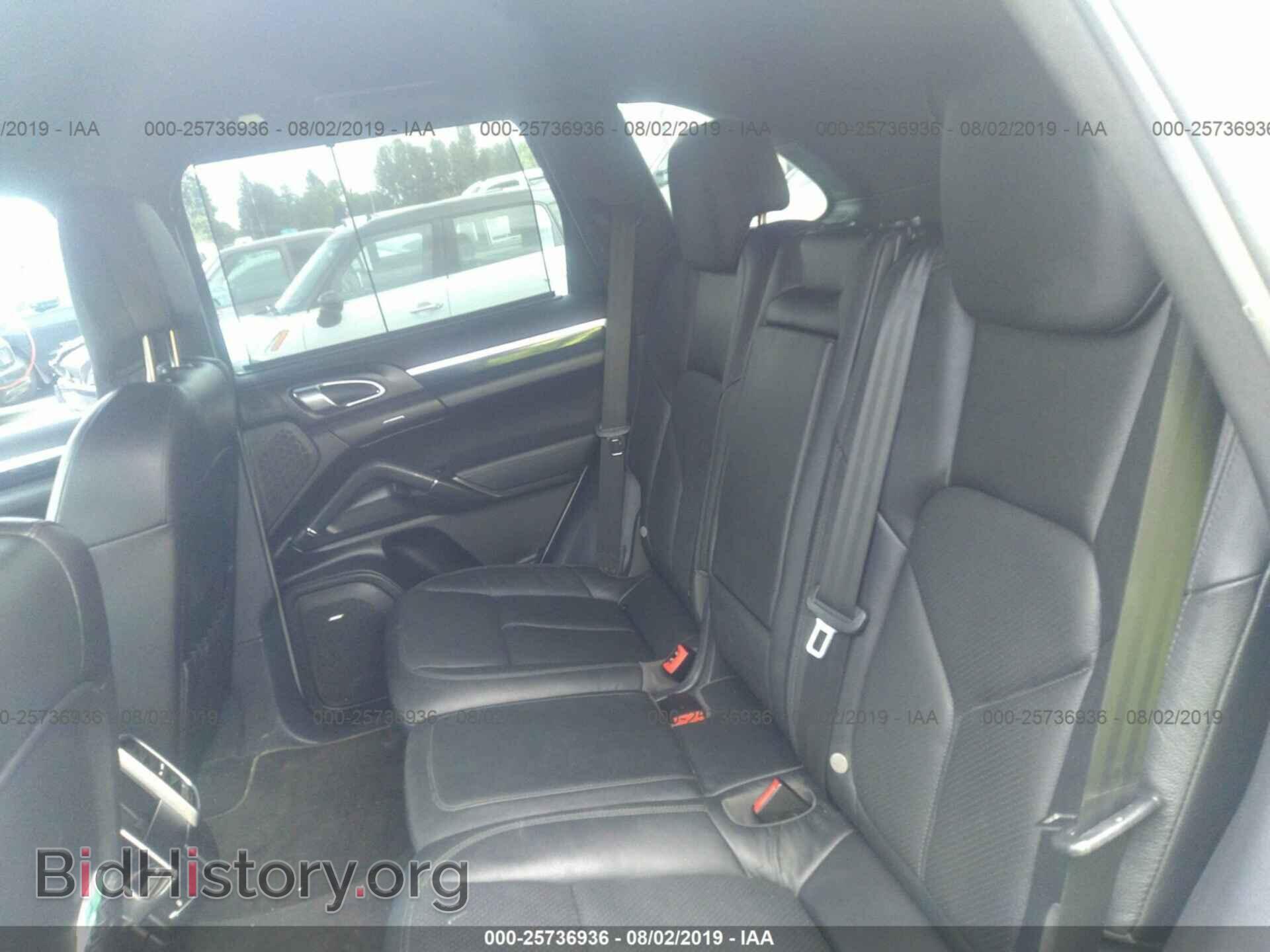 2012 PORSCHE CAYENNE - VIN: WP1AA2A27CLA08210 - Photo 8