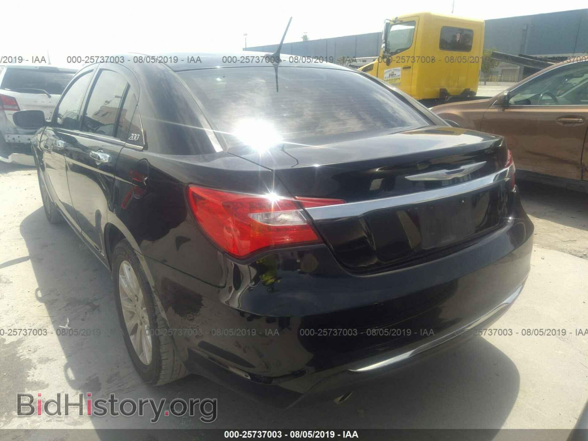 2013 CHRYSLER 200 - VIN: 1C3CCBCG0DN505073 - Фото 3